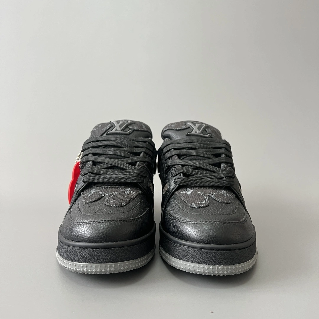 OOBB-- 8V 1A9IPH Calfskin item:E-X300E2508