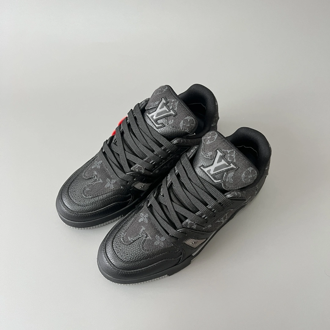 OOBB-- 8V 1A9IPH Calfskin item:E-X300E2508