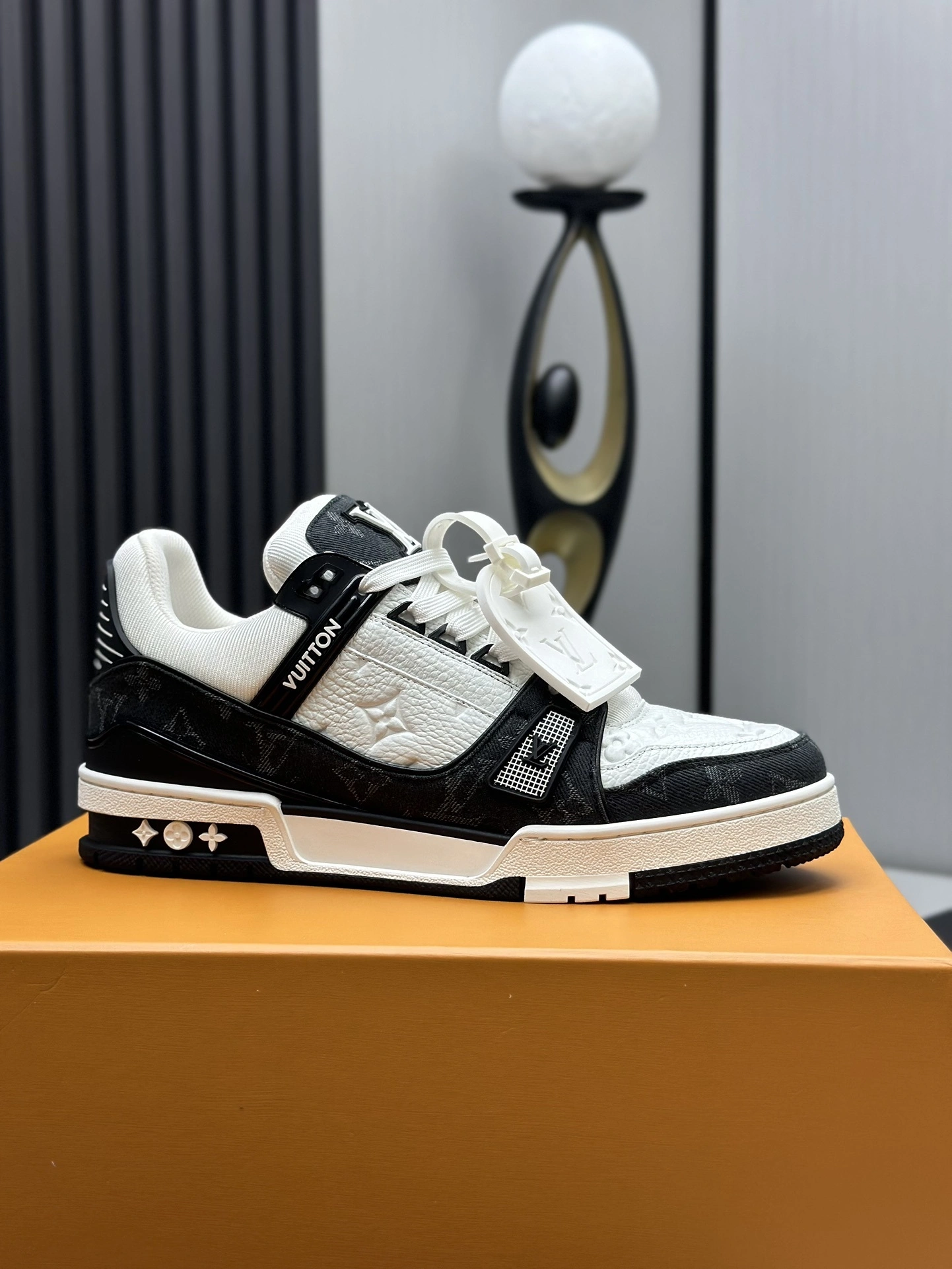 OOBB-- 8V 1A9JGD cowhide item:E-X000H0808