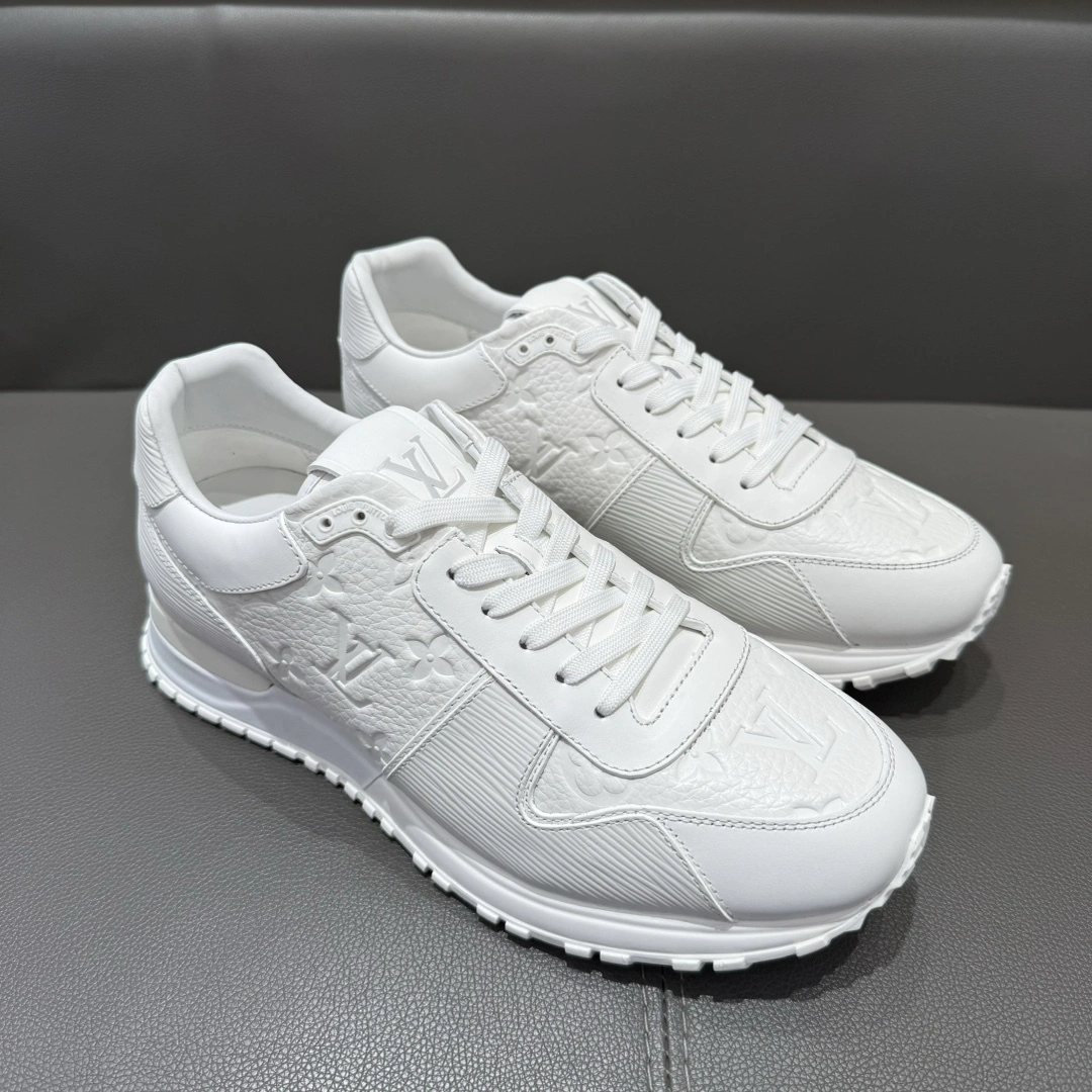 OOBB-- 8V 1A9ZK6 Run Away item:E-X230A0121