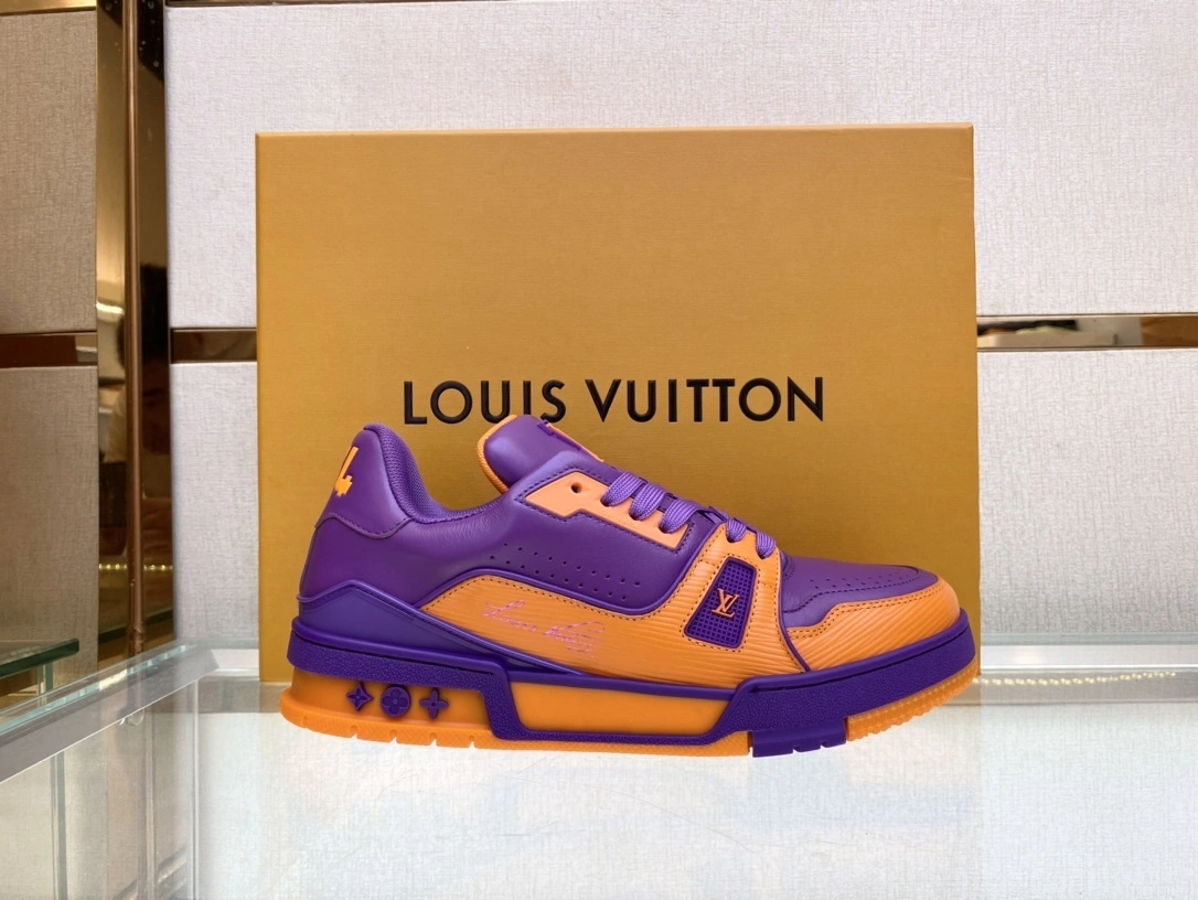 OOBB-- 8V 1AA6UF Calfskin Trainer item:D-X000F1203S