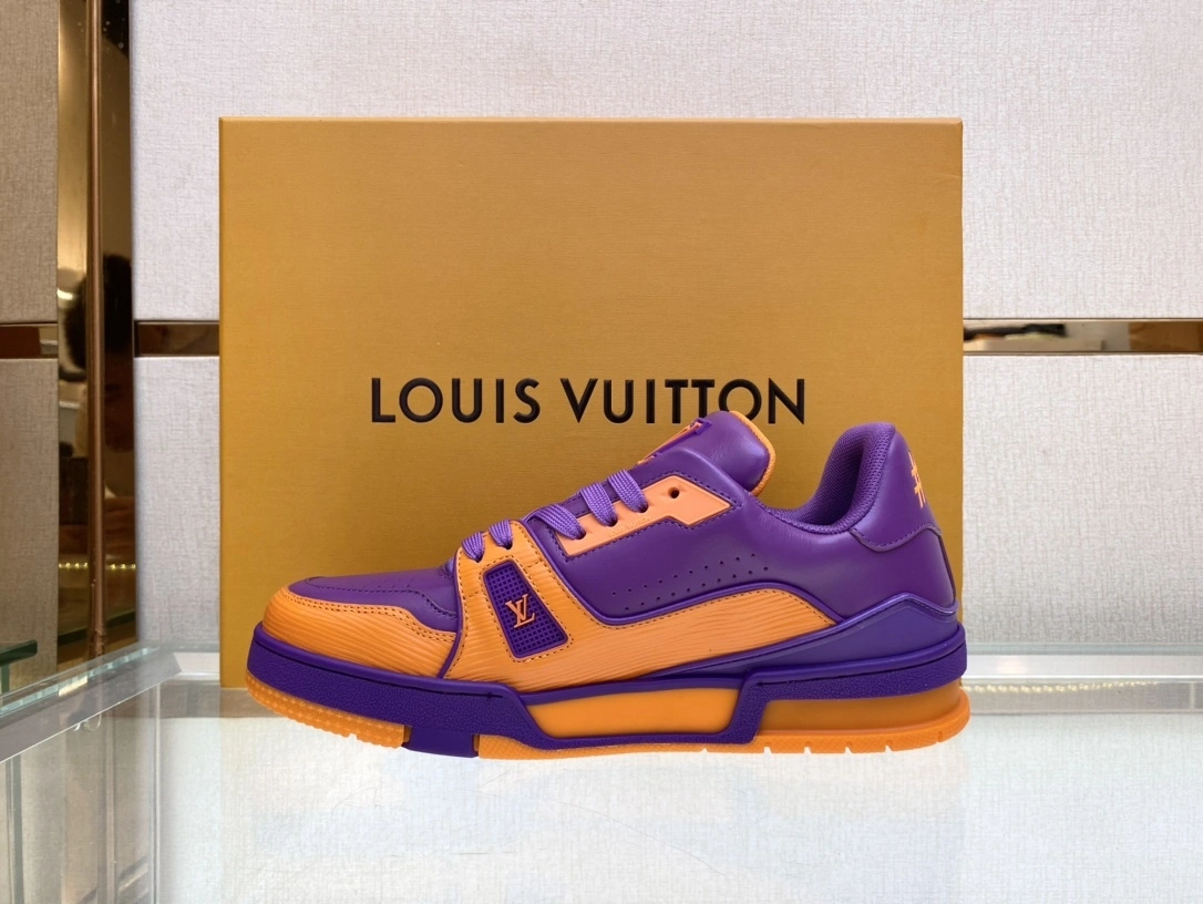 OOBB-- 8V 1AA6UF Calfskin Trainer item:D-X000F1203S