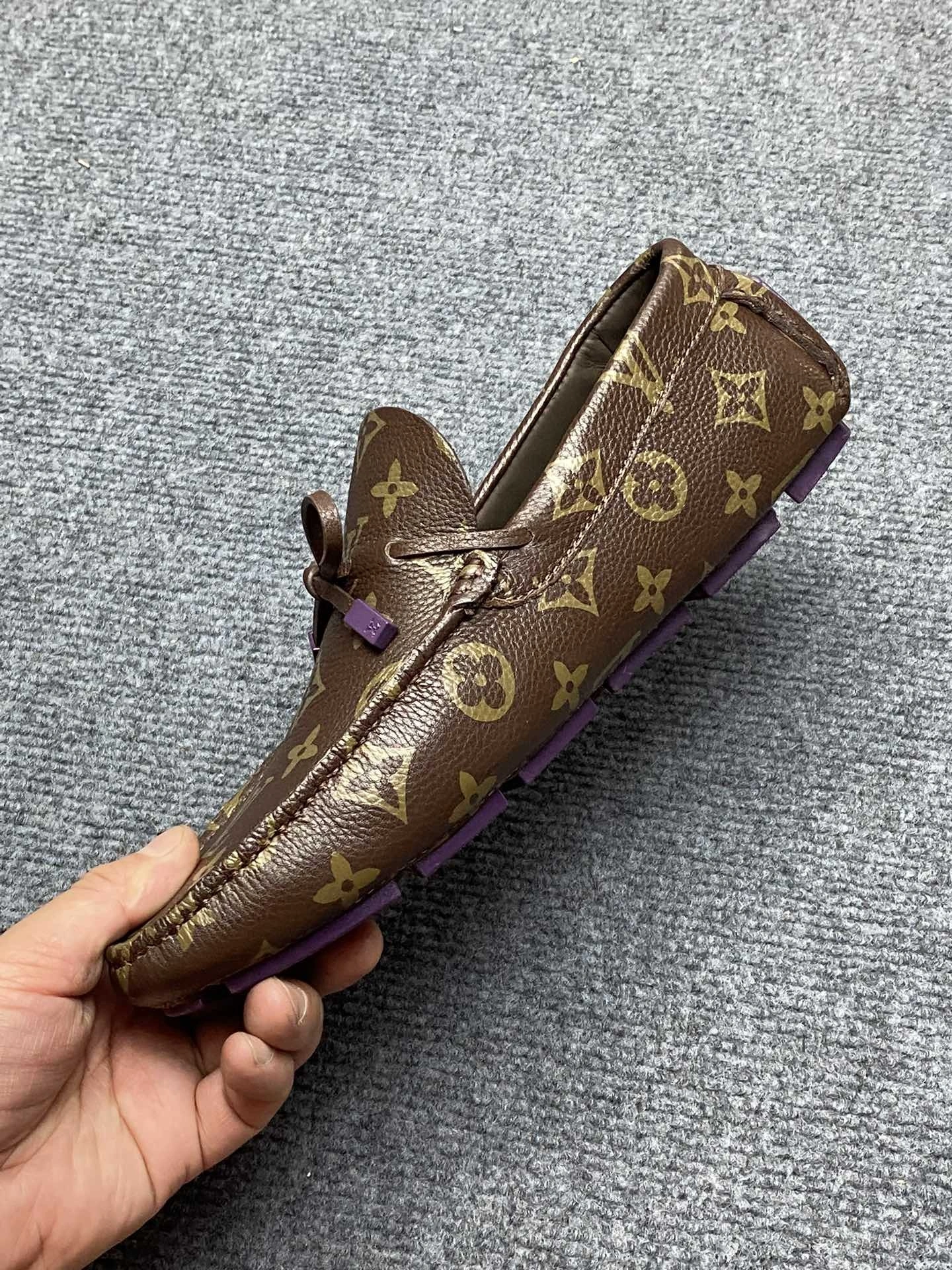 OOBB-- 8V 1AAF2A Cowhide item:D-X158F1907S