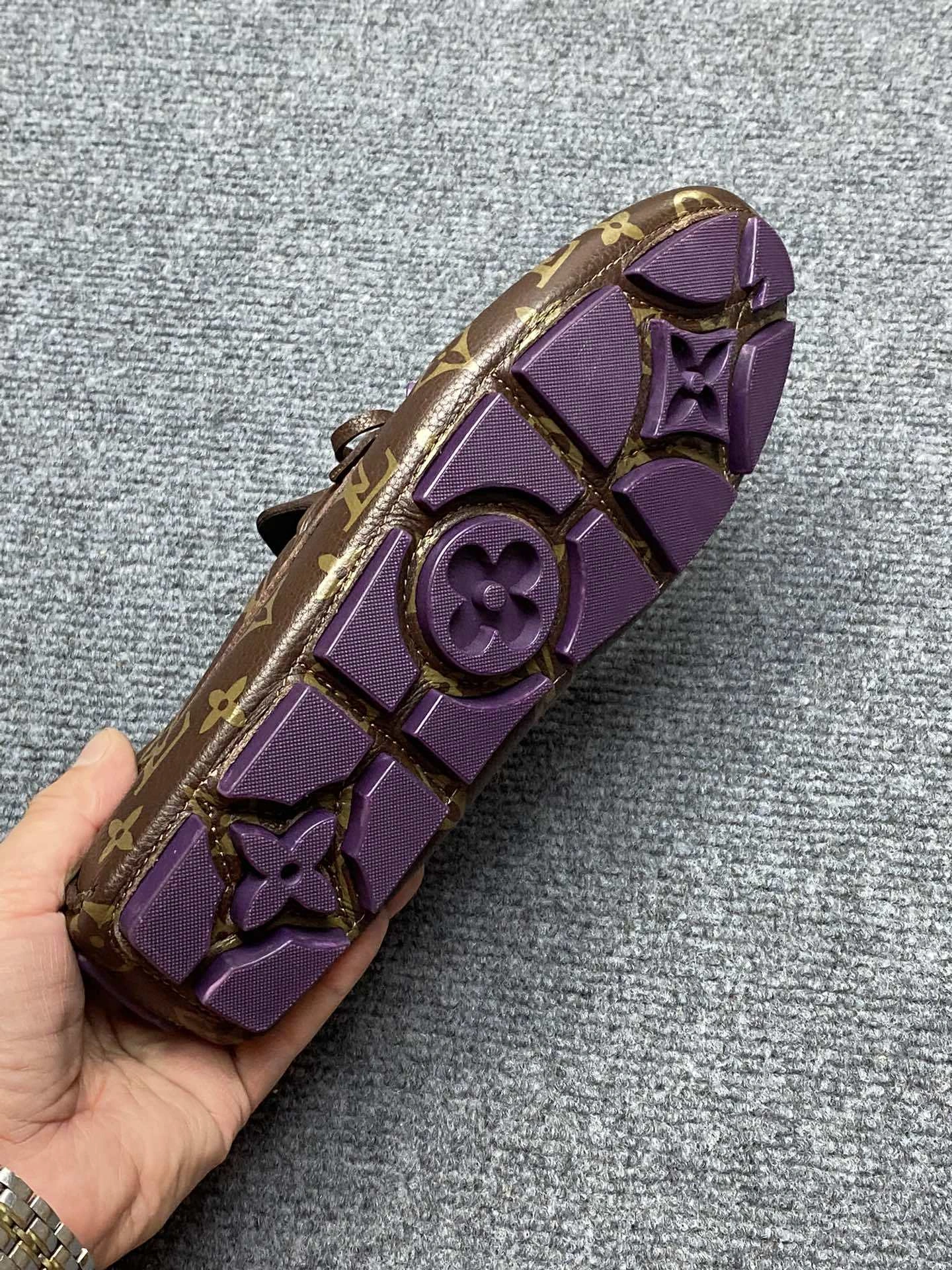 OOBB-- 8V 1AAF2A Cowhide item:D-X158F1907S