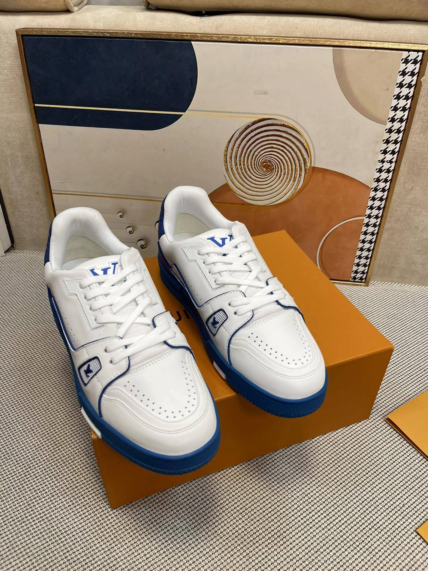 OOBB-- 8V 1AAGZ6 Calfskin Trainer item:D-X000F1205S