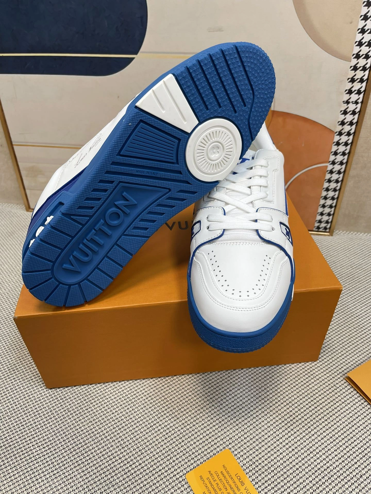 OOBB-- 8V 1AAGZ6 Calfskin Trainer item:D-X000F1205S