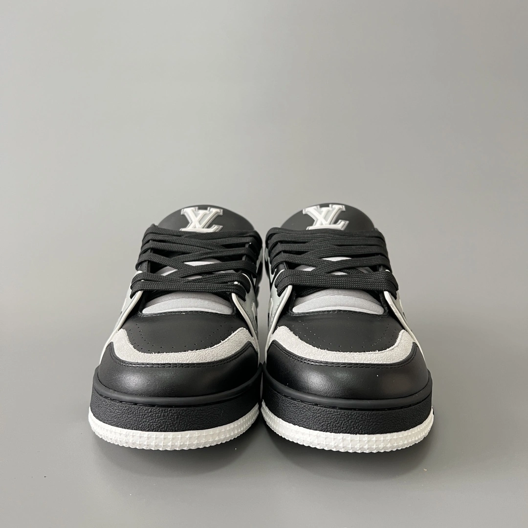 OOBB-- 8V 1AAHS2 Calfskin item:E-X300E2505