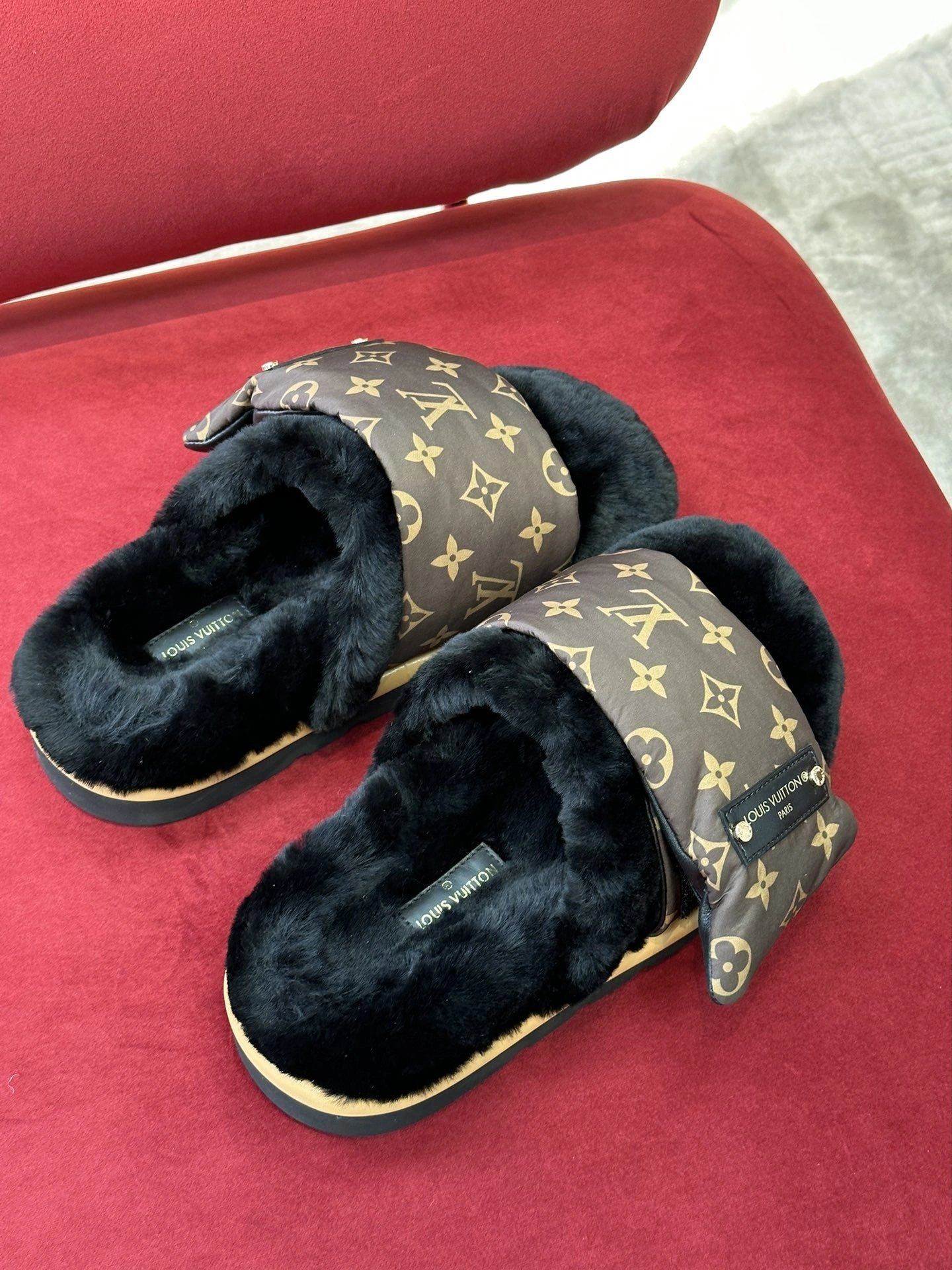 OOBB-- 8V 1AAM3K wool item:E-X187A0901