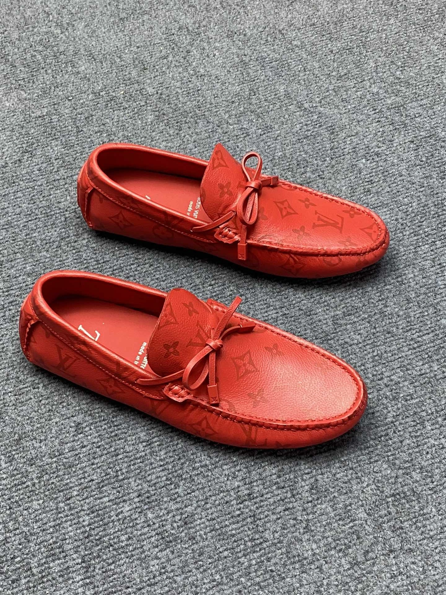 OOBB-- 8V 1AAPY6 Cowhide item:D-X158F1904S
