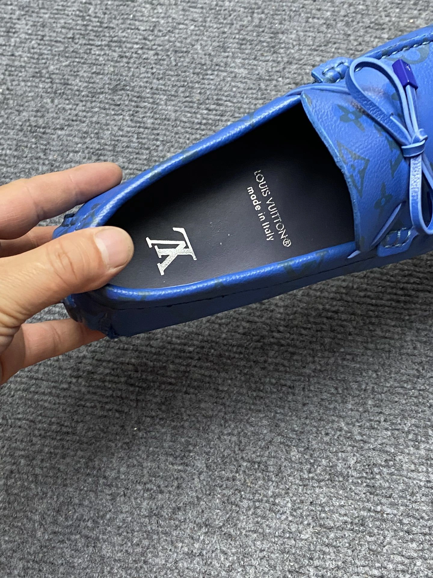 OOBB-- 8V 1AAQ02 Cowhide item:D-X158F1905S