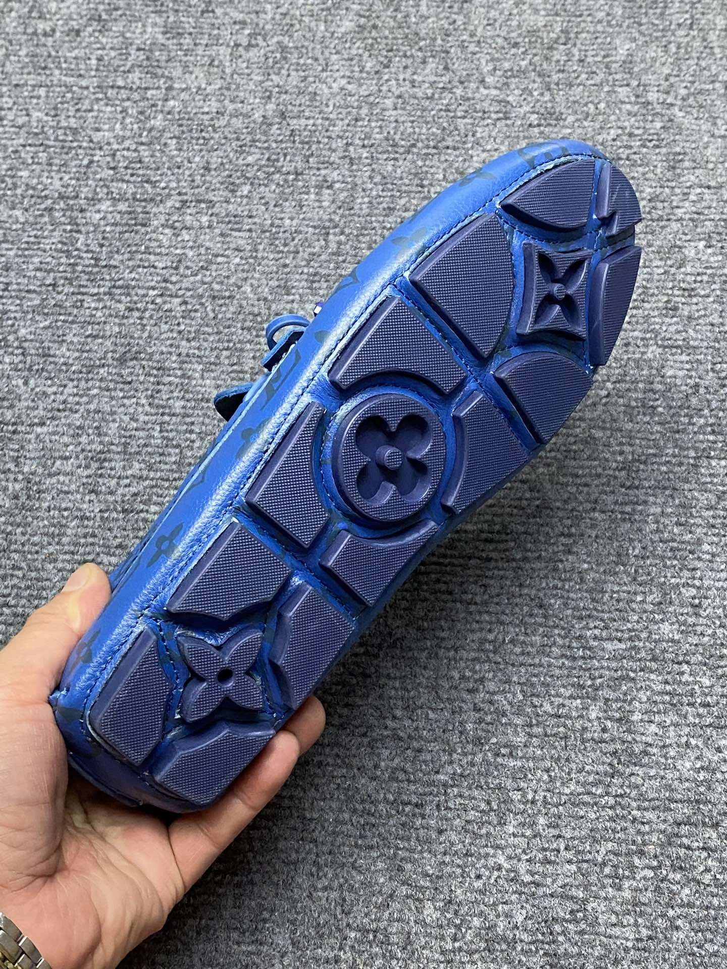 OOBB-- 8V 1AAQ02 Cowhide item:D-X158F1905S