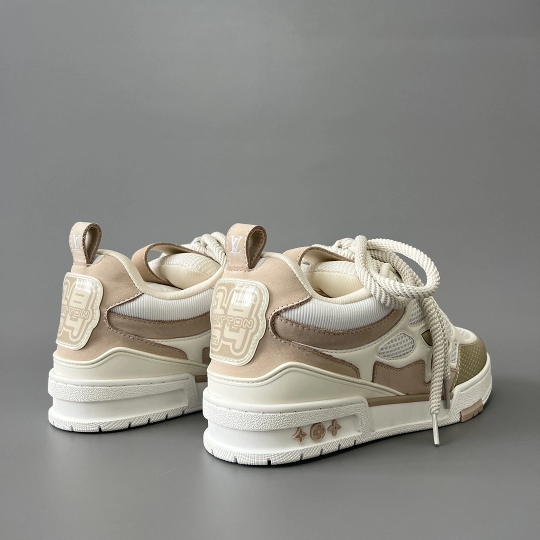 OOBB-- 8V 1AARQI suede item:E-X300E2112
