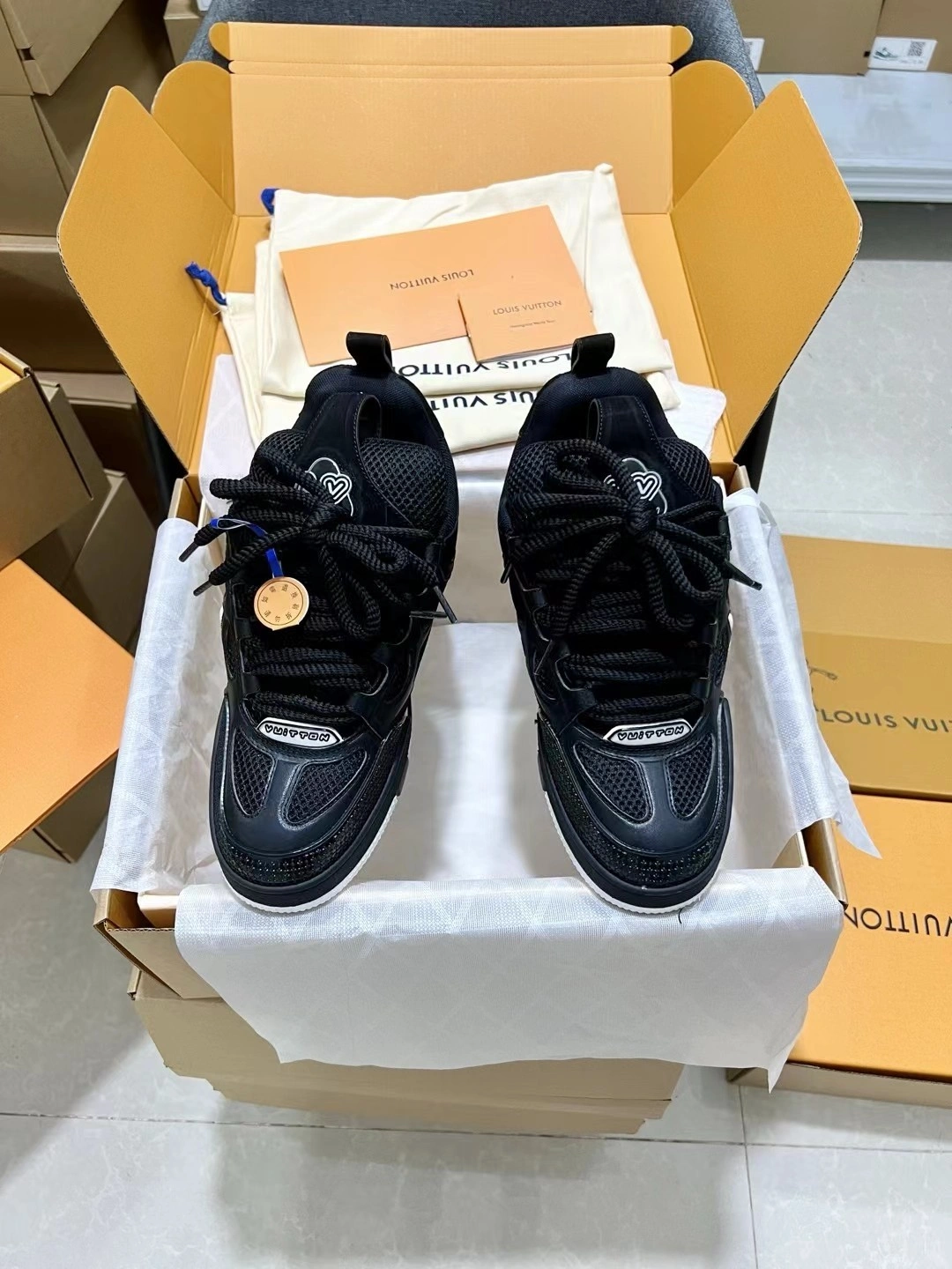 &OOBB-- 8V 1AARR2 skate Calfskin item:E-X187A0903