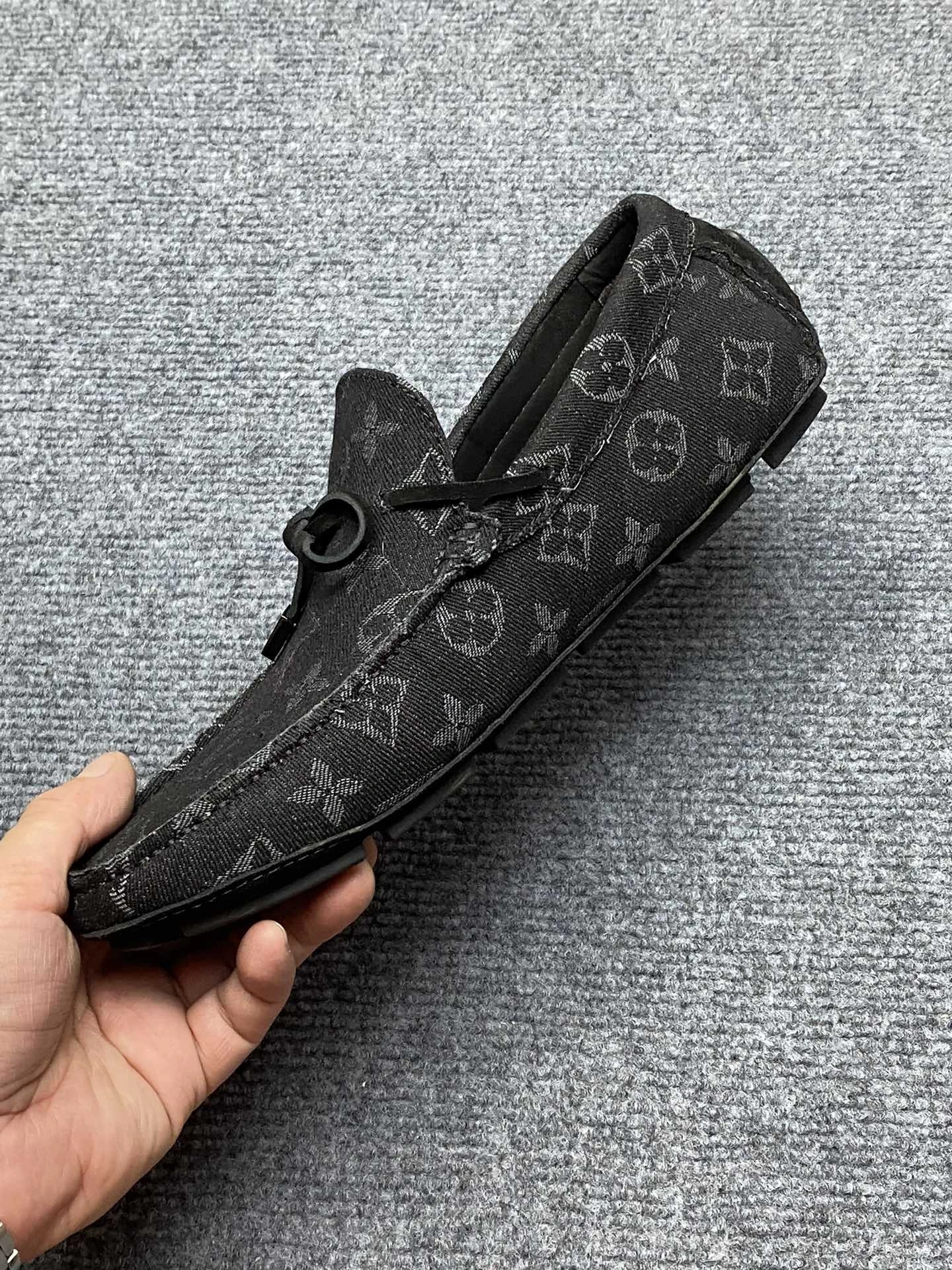 OOBB-- 8V 1ABF59 Calfskin item:D-X158F1909S