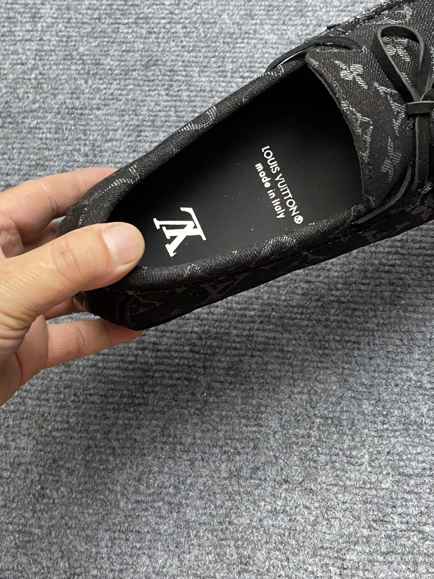 OOBB-- 8V 1ABF59 Calfskin item:D-X158F1909S
