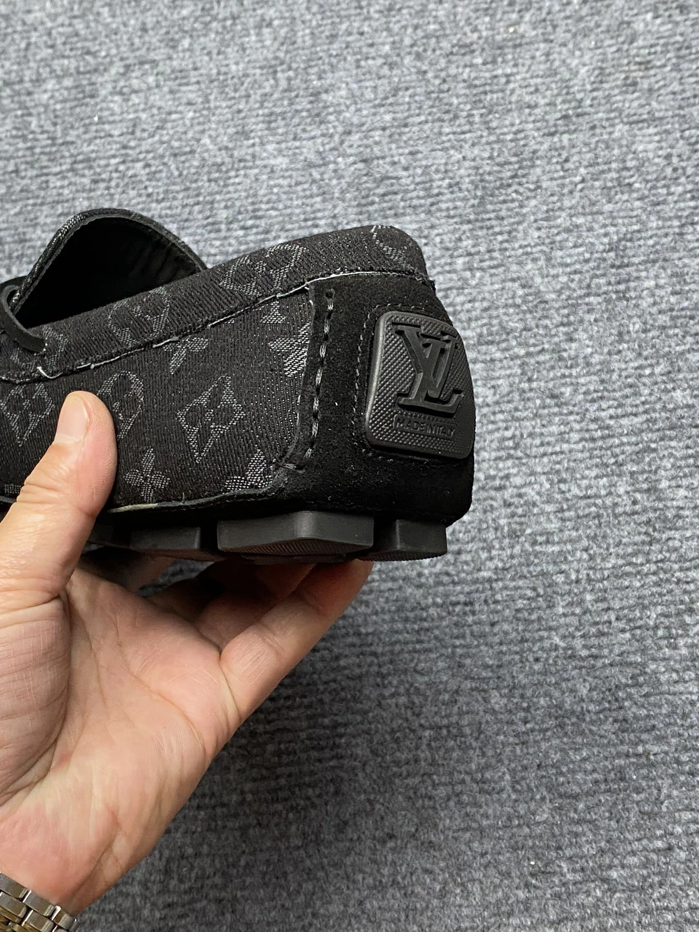 OOBB-- 8V 1ABF59 Calfskin item:D-X158F1909S