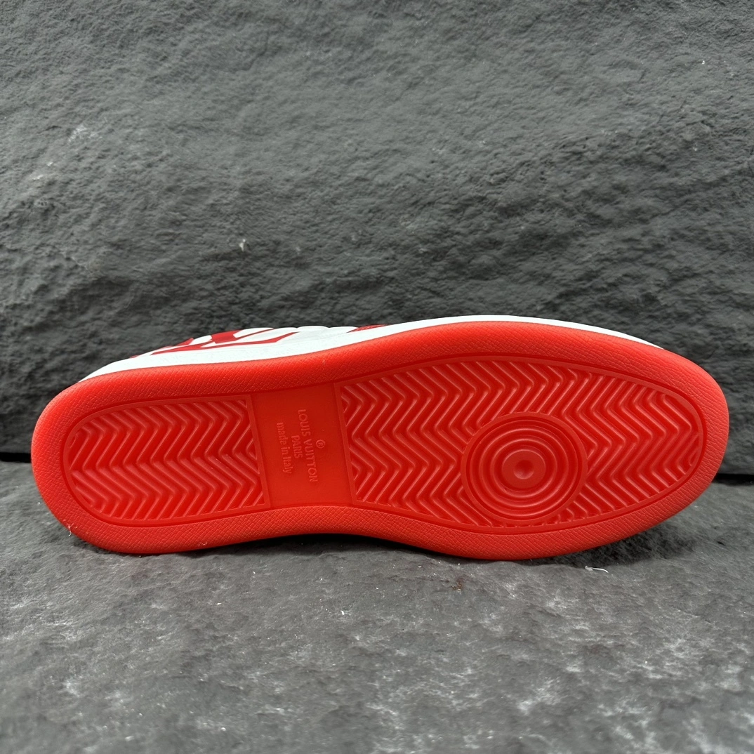 OOBB-- 8V 1ABFEM Rivoli item:D-X000L0956