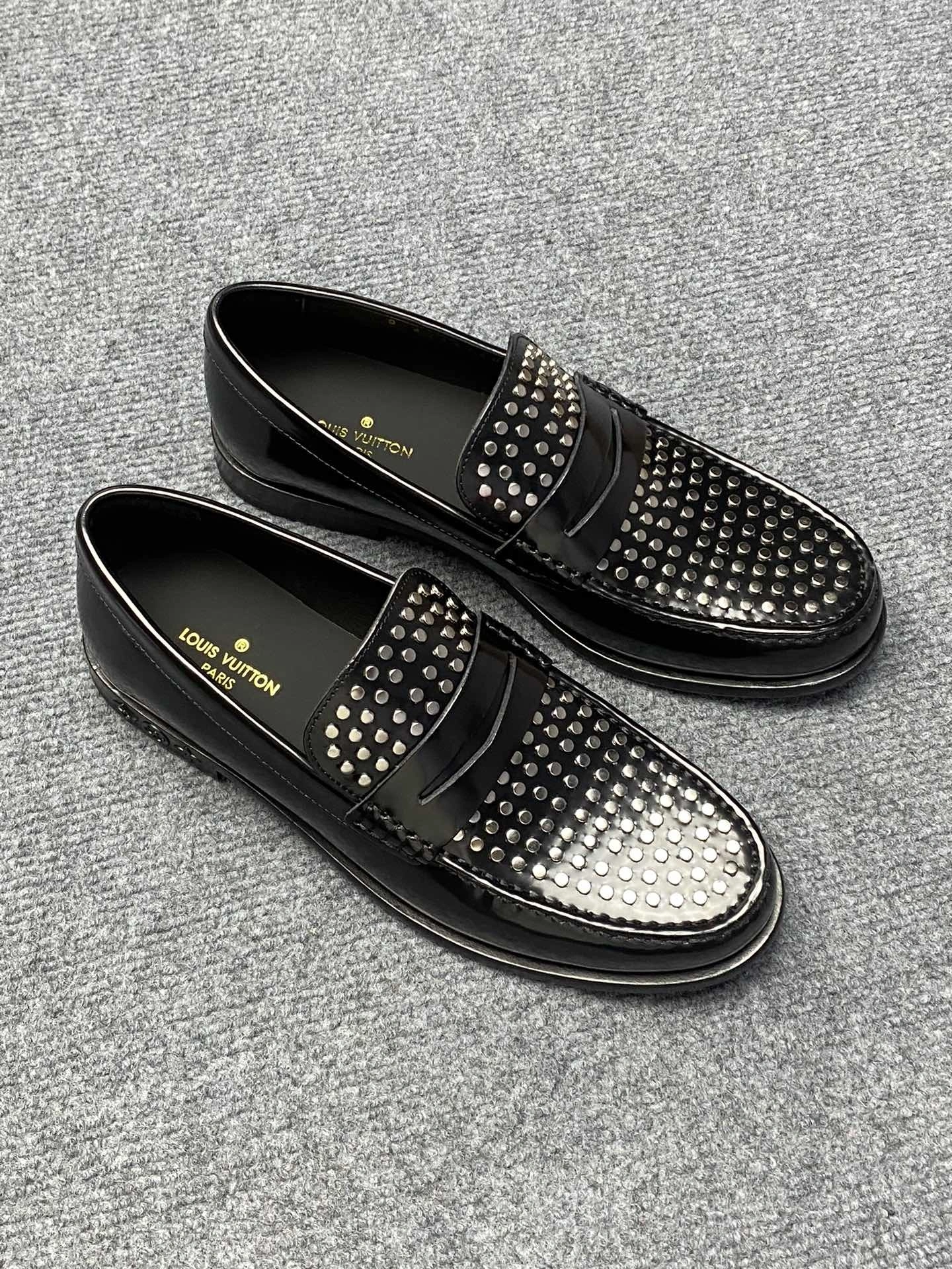 OOBB-- 8V 1ABLQL cowhide item:D-X000L0949