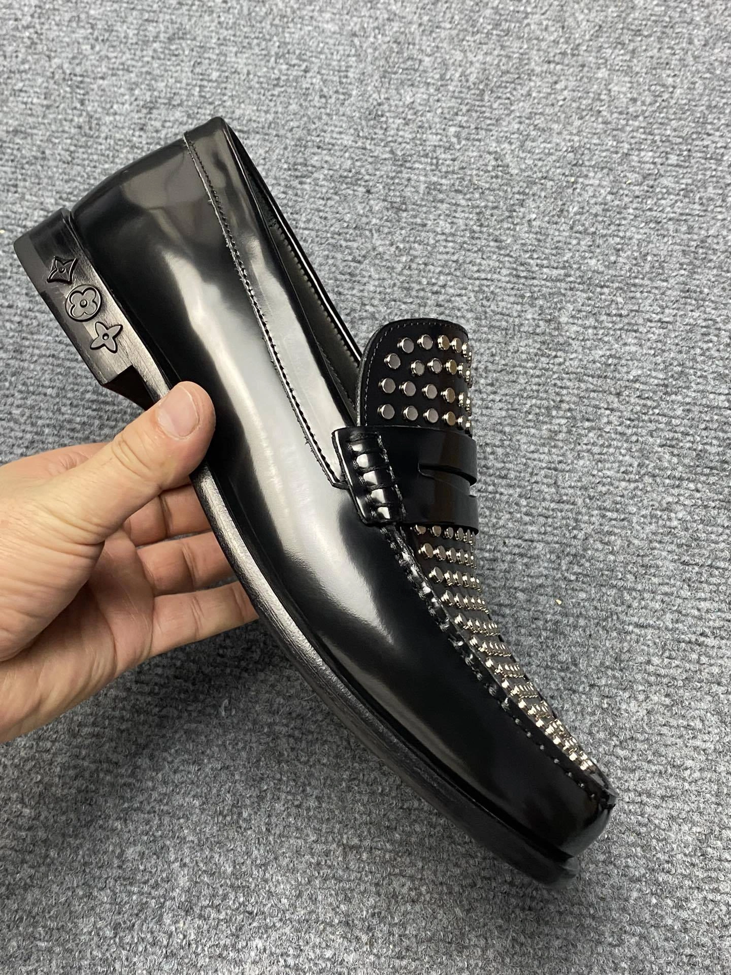 OOBB-- 8V 1ABLQL cowhide item:D-X000L0949