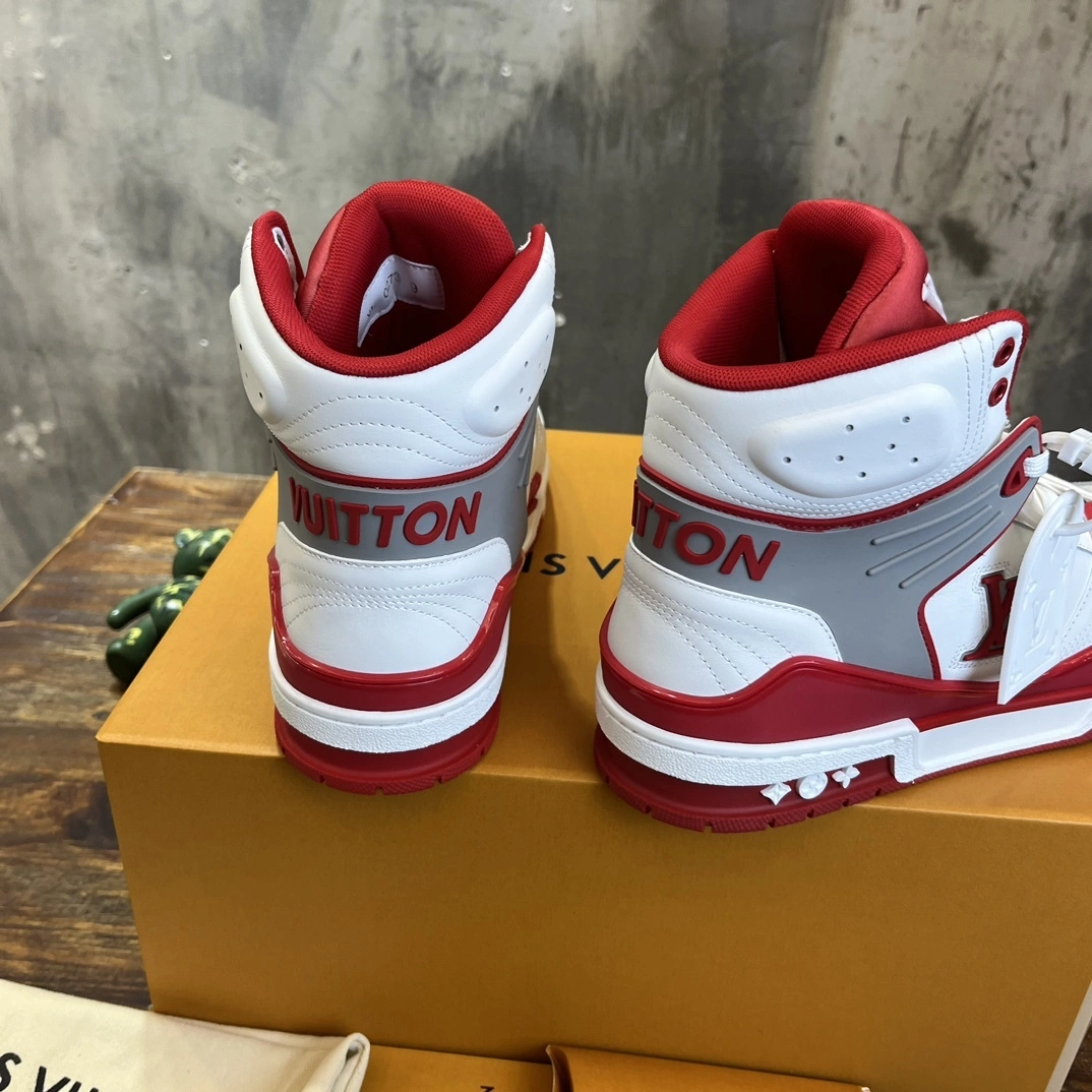 OOBB-- 8V 1ABLS9 Calfskin Trainer item:D-X158F1112S