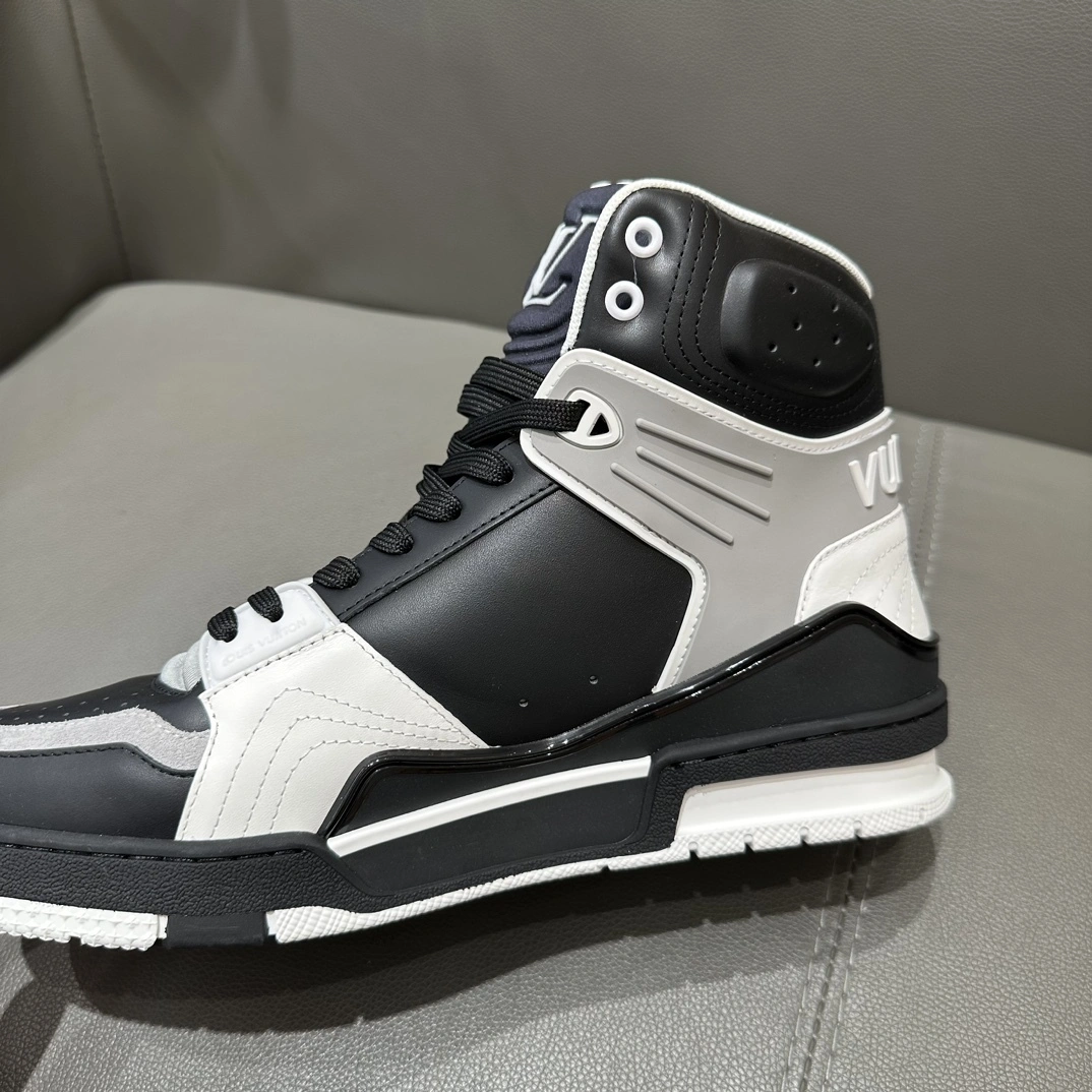OOBB-- 8V 1ABLT6 Cowhide Trainer item:D-X158F1229S