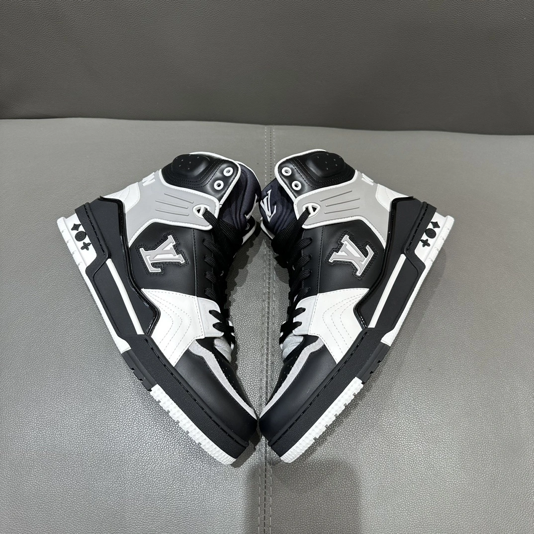OOBB-- 8V 1ABLT6 Cowhide Trainer item:D-X158F1229S