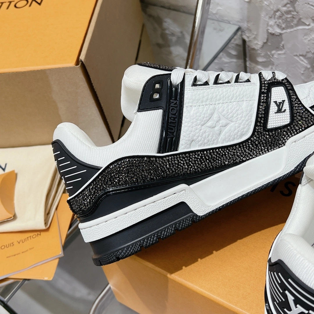 OOBB-- 8V 1ABM04 trainer item:E-X187A0917