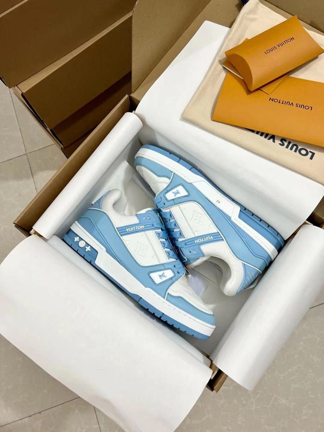 OOBB-- 8V 1ABOFI trainer Calfskin item:E-X187A0932