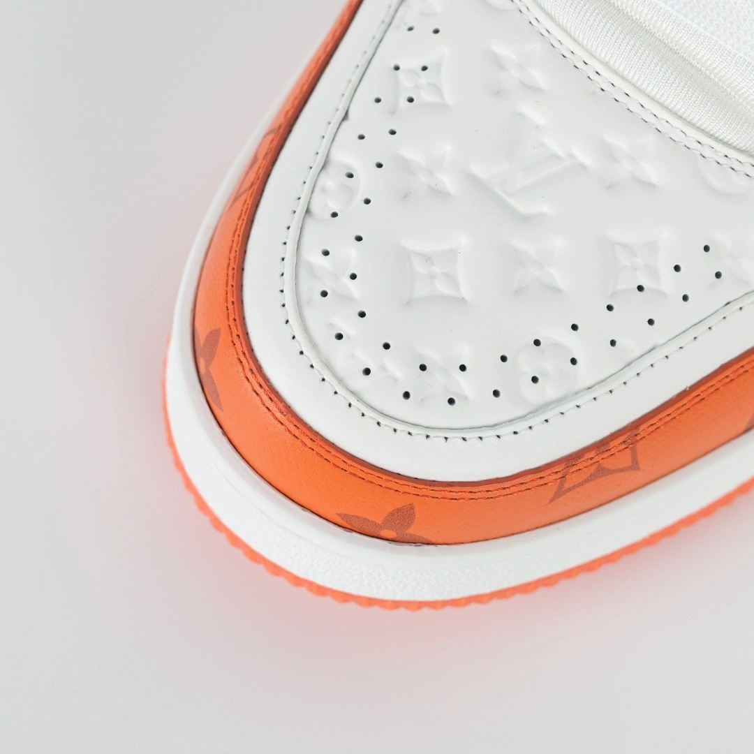 OOBB-- 8V 1ABOJY Calfskin Trainer item:D-X000F1202S