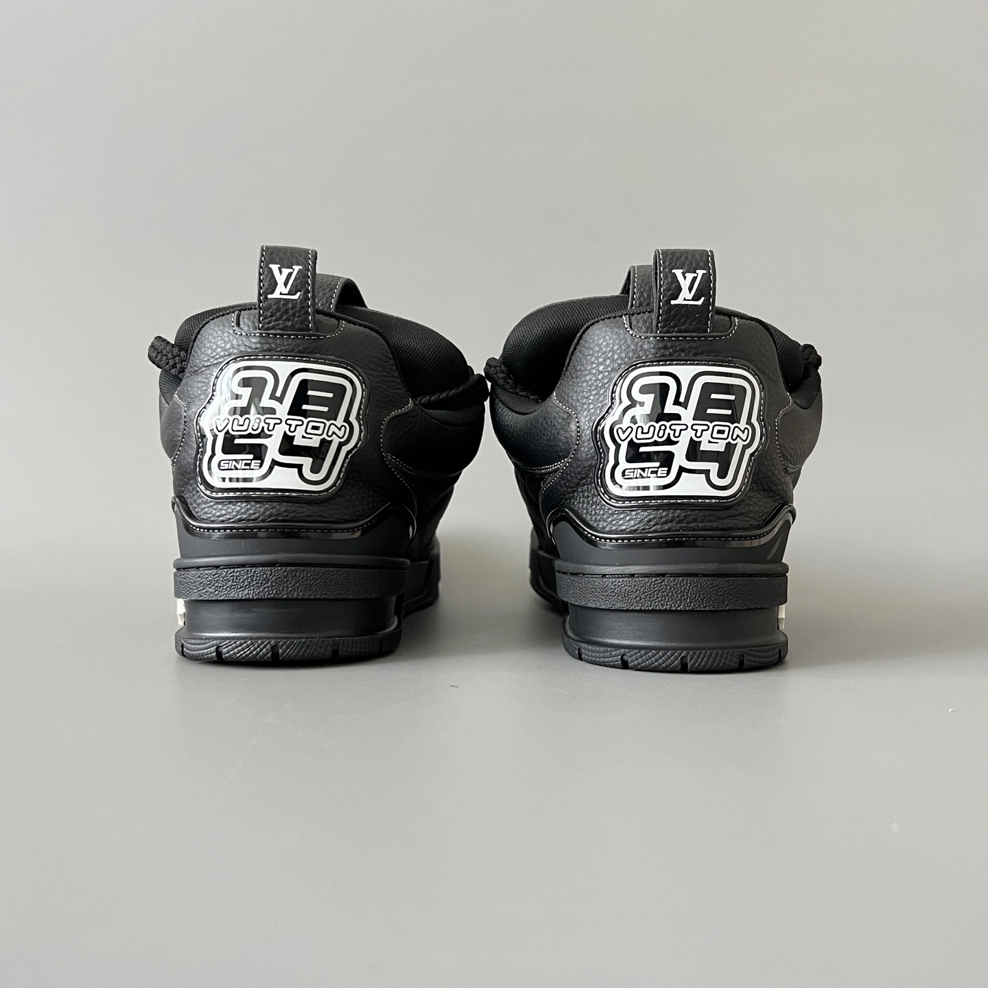 OOBB-- 8V 1ABZ5B cowhide item:E-X300H0625