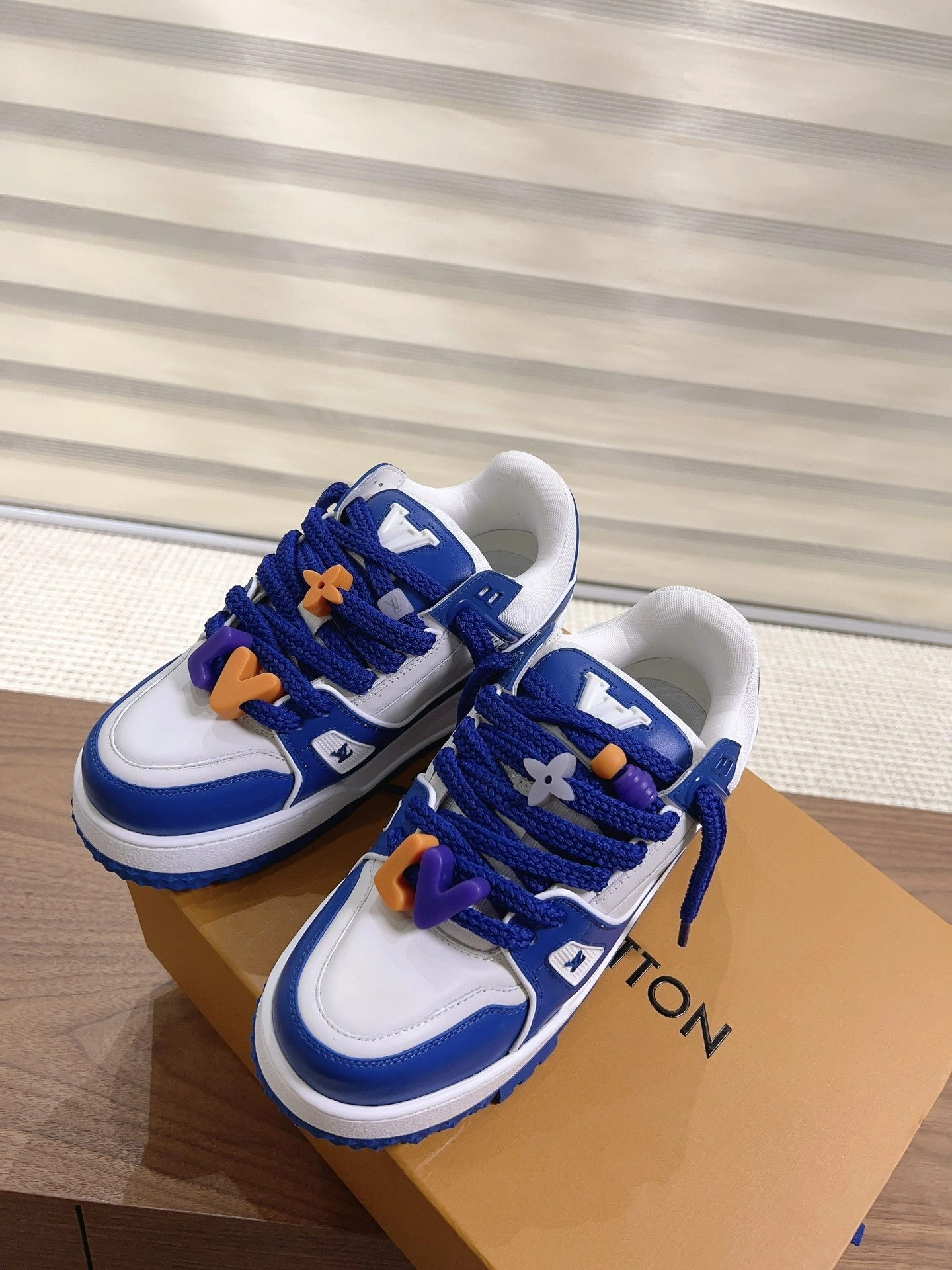 OOBB-- 8V 1ABZPW Trainer item:E-X187A0934