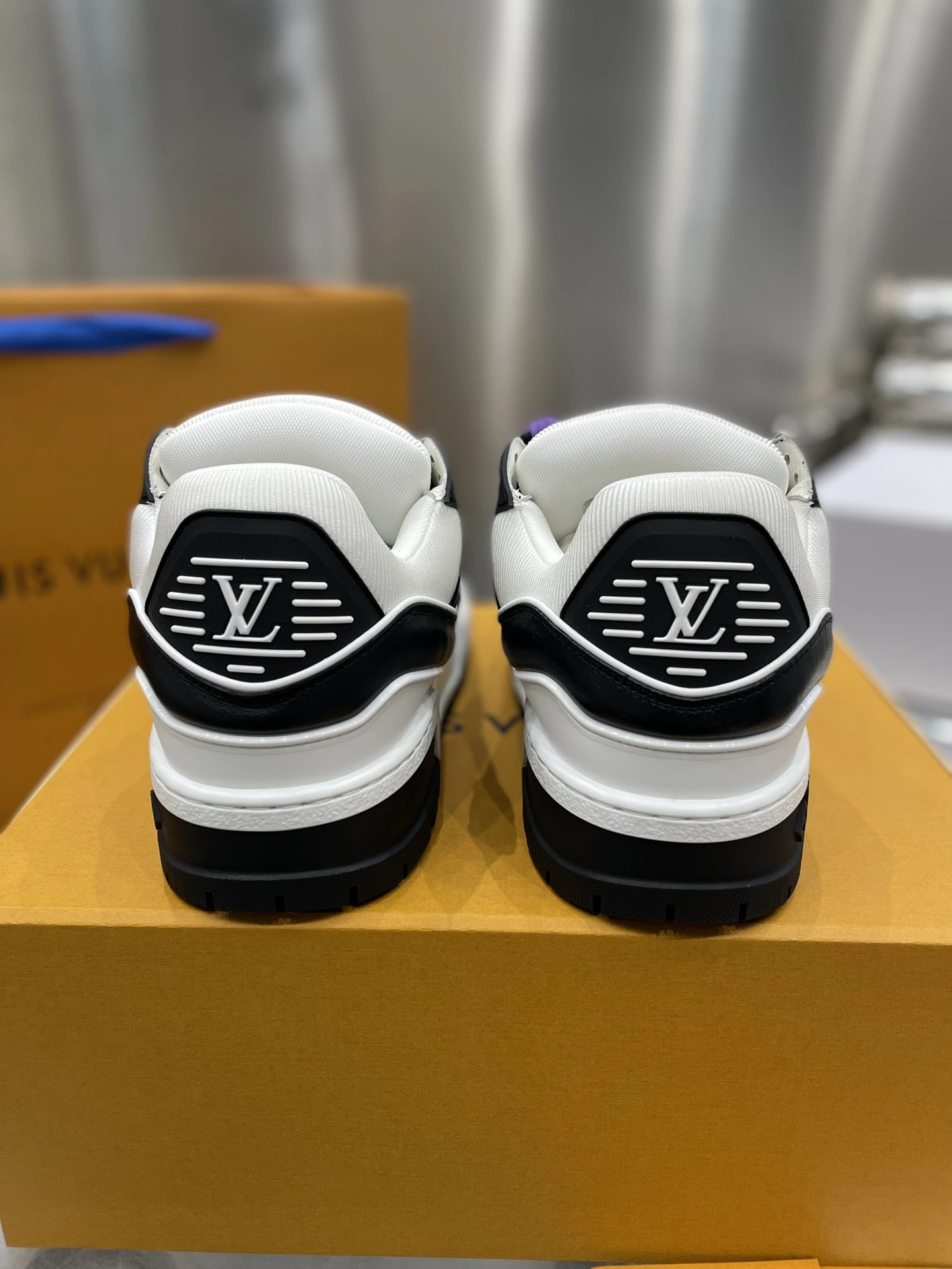 OOBB-- 8V 1ABZQC item:D-X000L0964