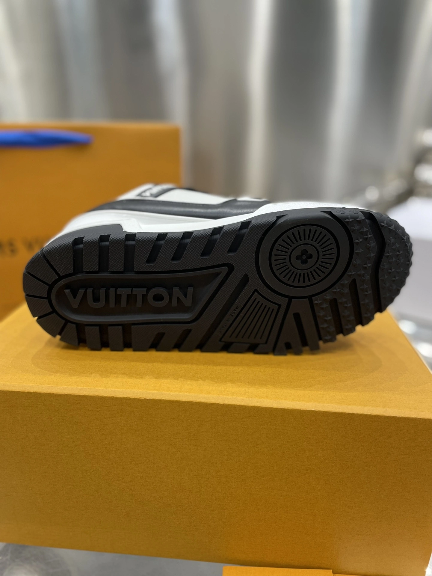 OOBB-- 8V 1ABZQC item:D-X000L0964