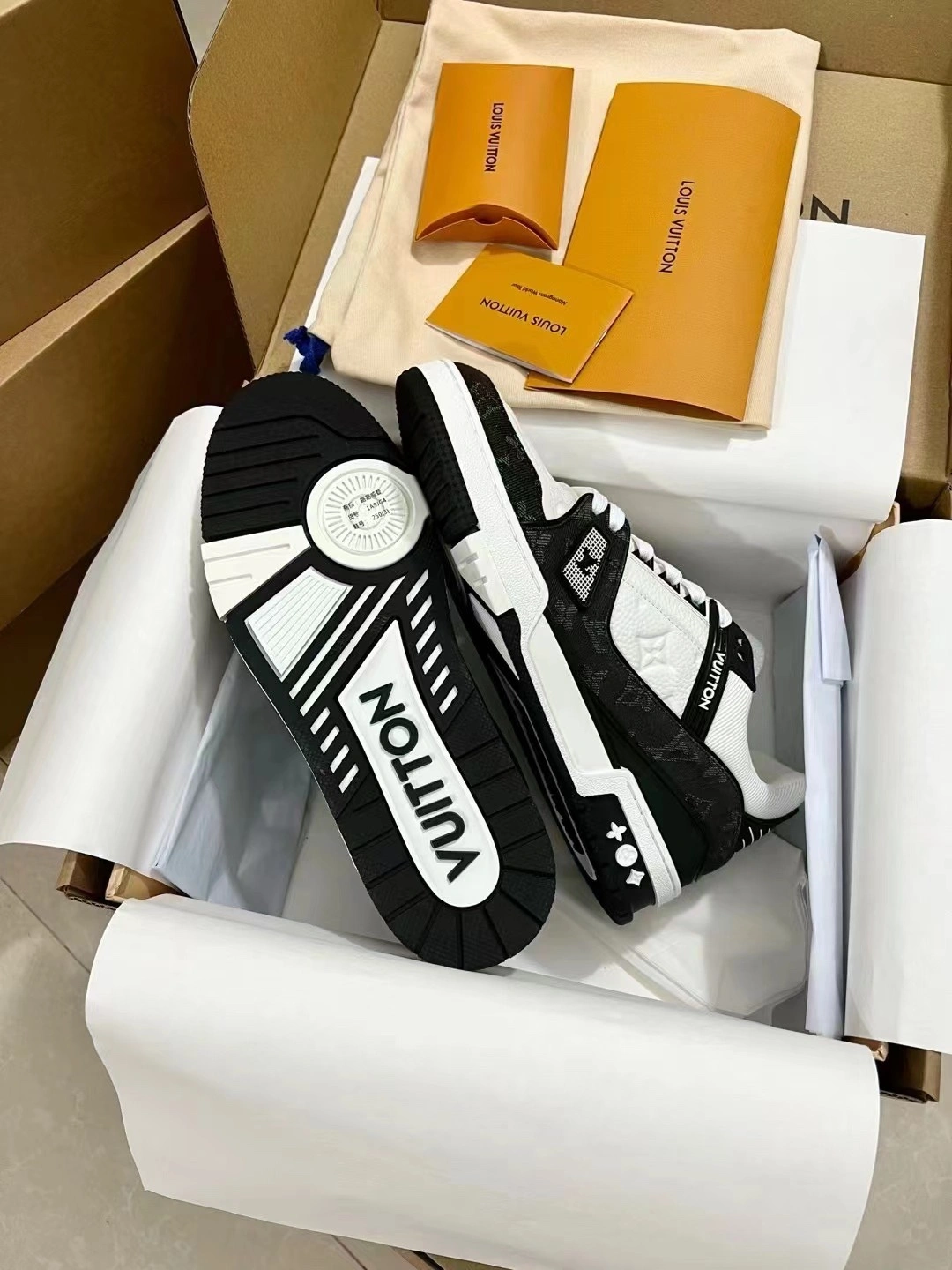 &OOBB-- 8V 1AC2A7 1A9JG7 trainer Calfskin item:D-X000H0154