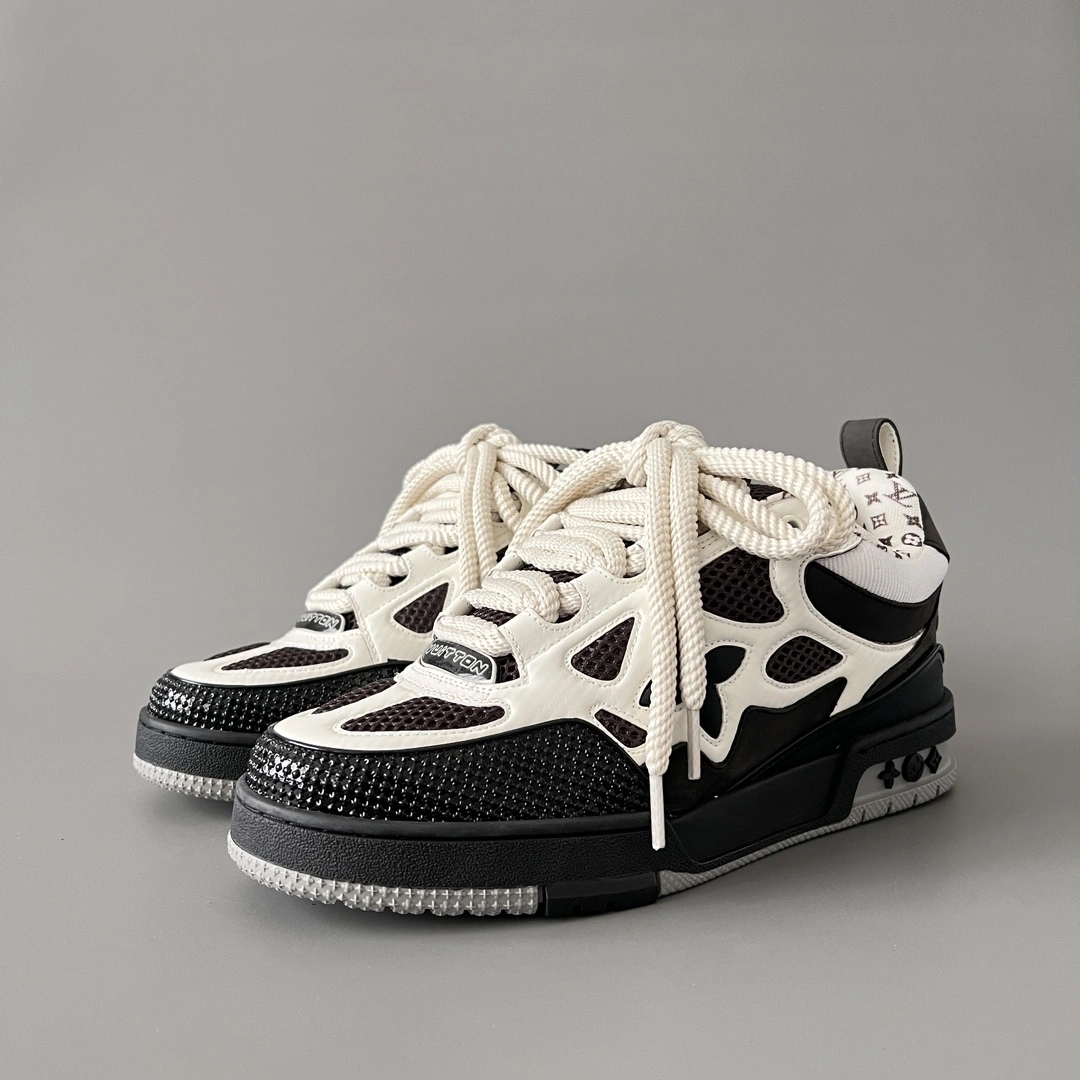 OOBB-- 8V 1AC52M suede item:E-X300E2111