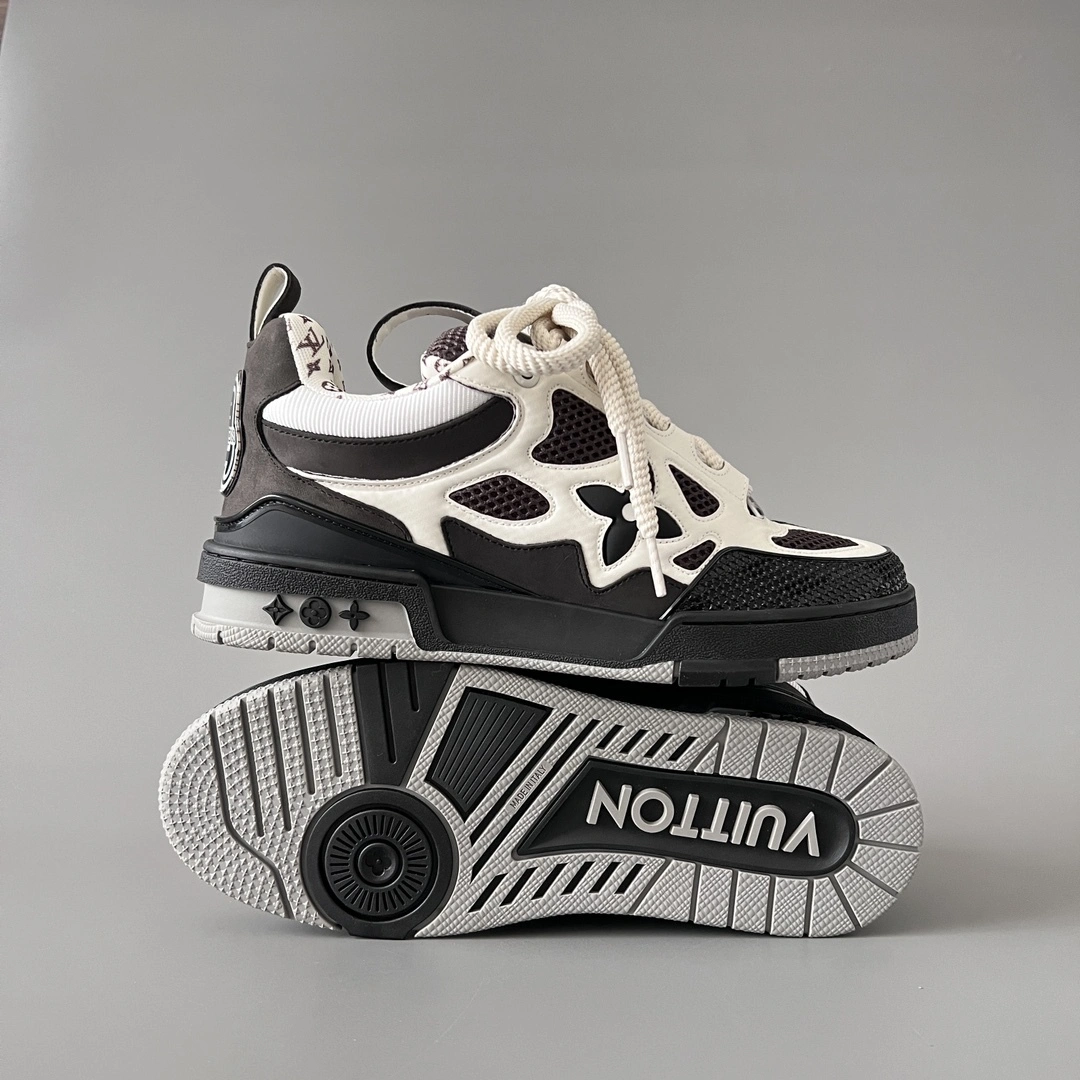 OOBB-- 8V 1AC52M suede item:E-X300E2111