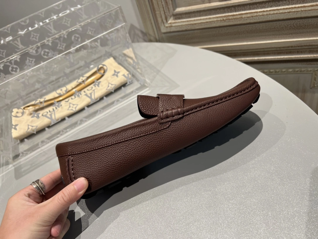 OOBB-- 8V 1AC55Y cowhide item:D-X000L0963