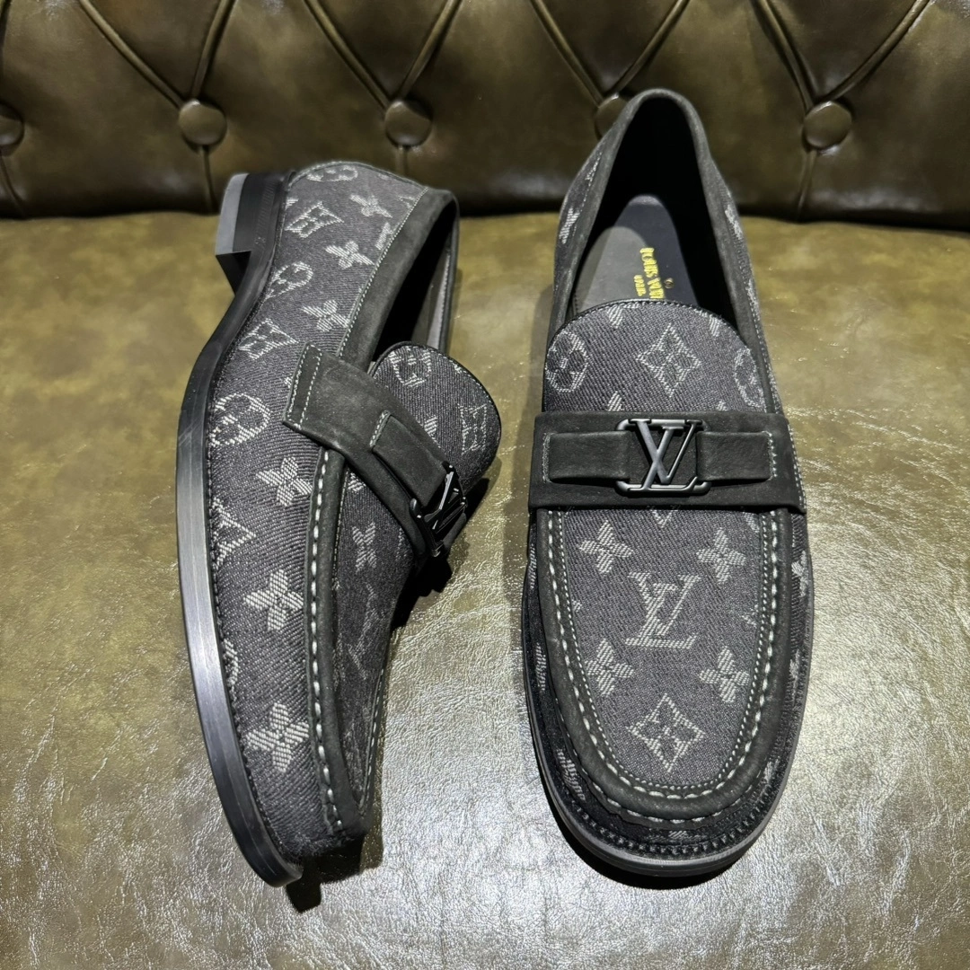 OOBB-- 8V 1AC5KC Calfskin item:D-X000L0953