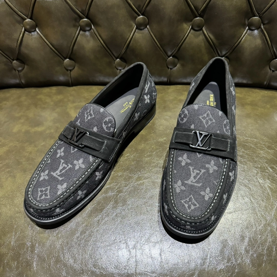 OOBB-- 8V 1AC5KC Calfskin item:D-X000L0953