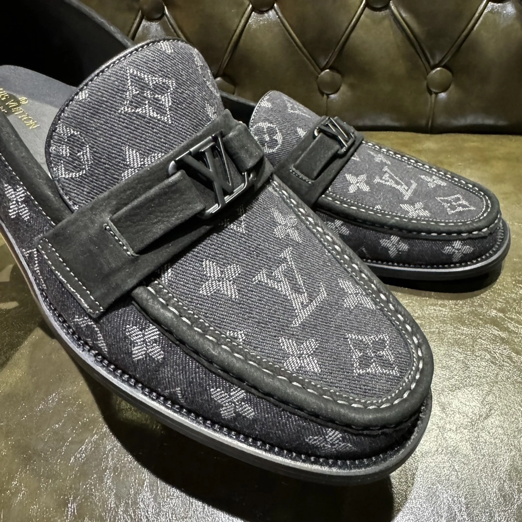 OOBB-- 8V 1AC5KC Calfskin item:D-X000L0953