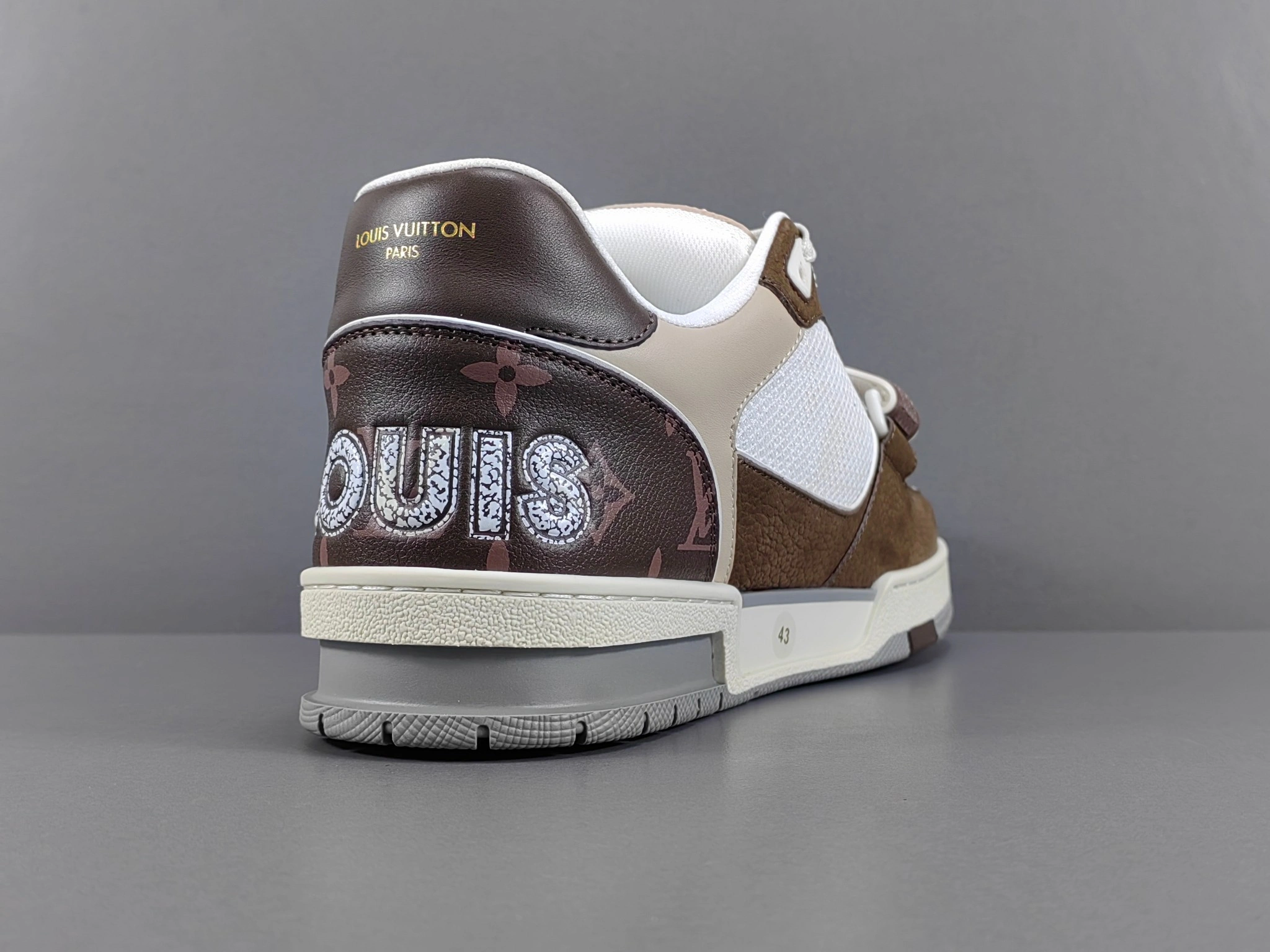 OOBB-- 8V 1ACD7K Calfskin Trainer item:D-X575F1128S
