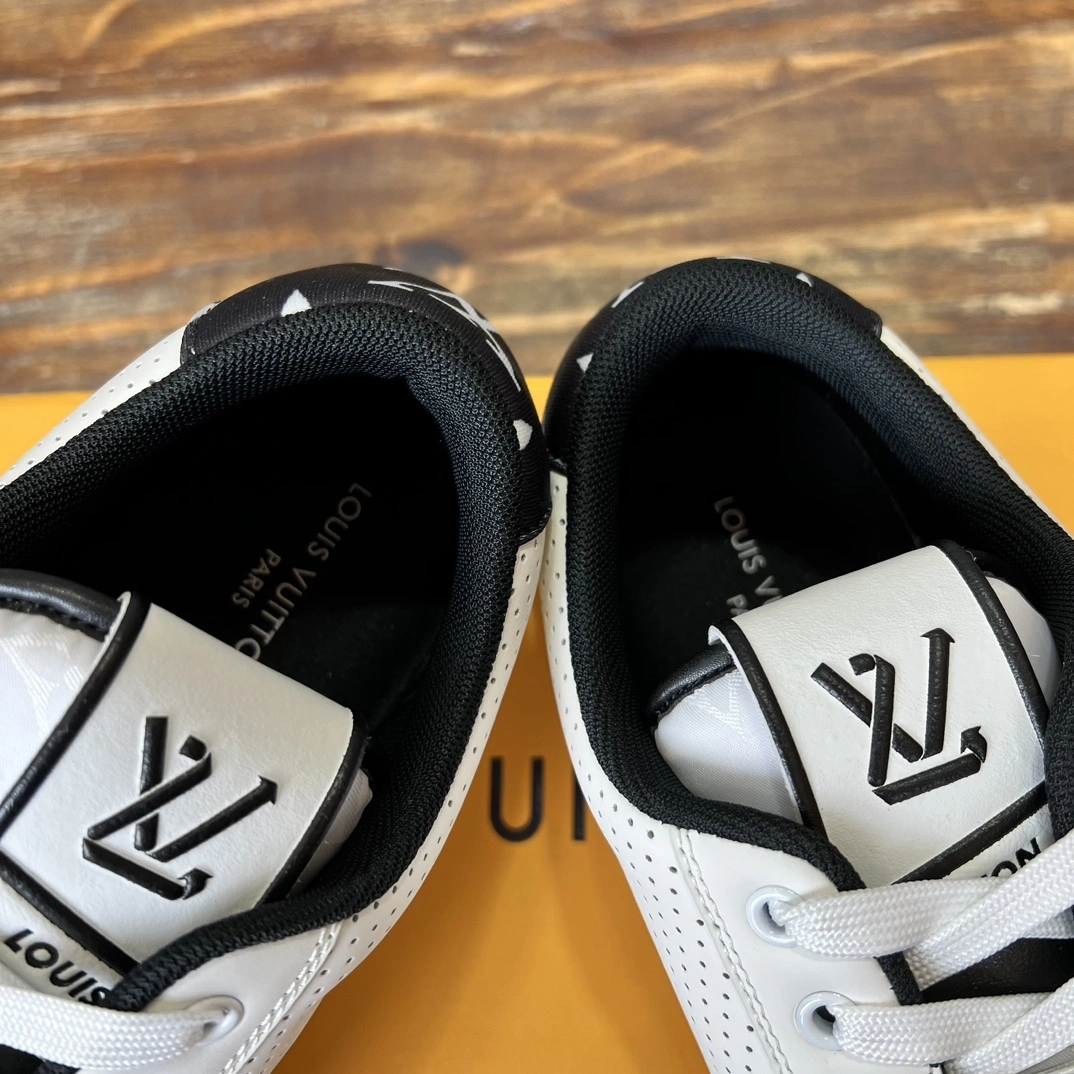 OOBB-- 8V 1ACF07 1ACF09 Calfskin item:D-X158H0111