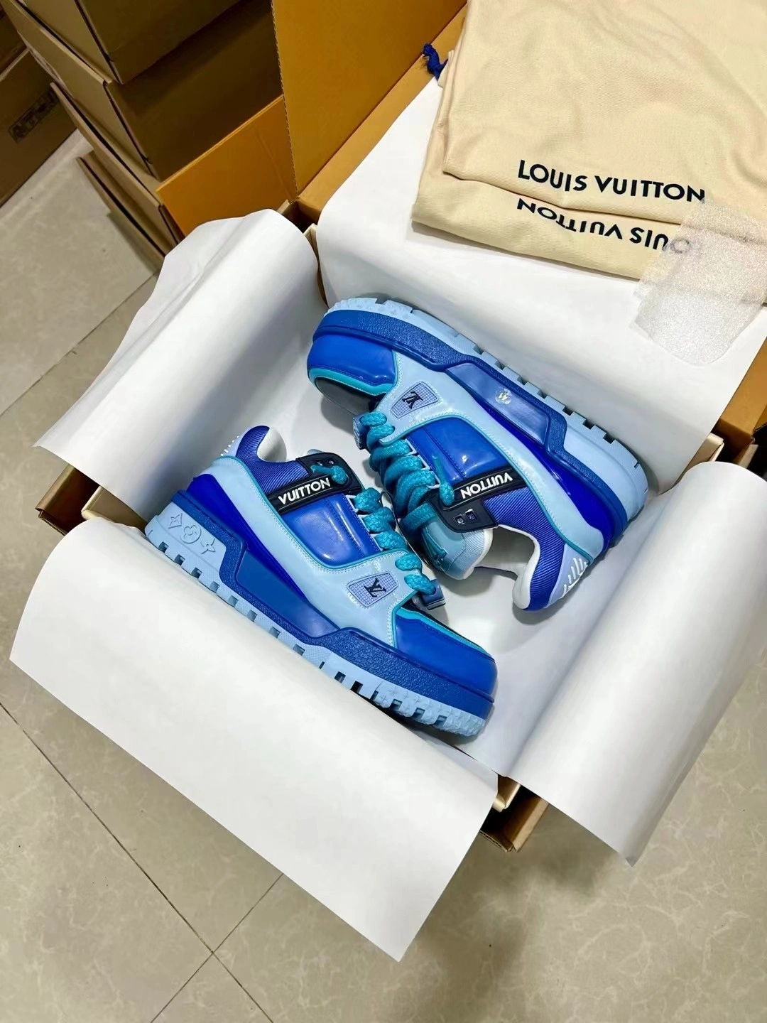 OOBB-- 8V 1ACF7K trainer Calfskin item:D-X000H0117