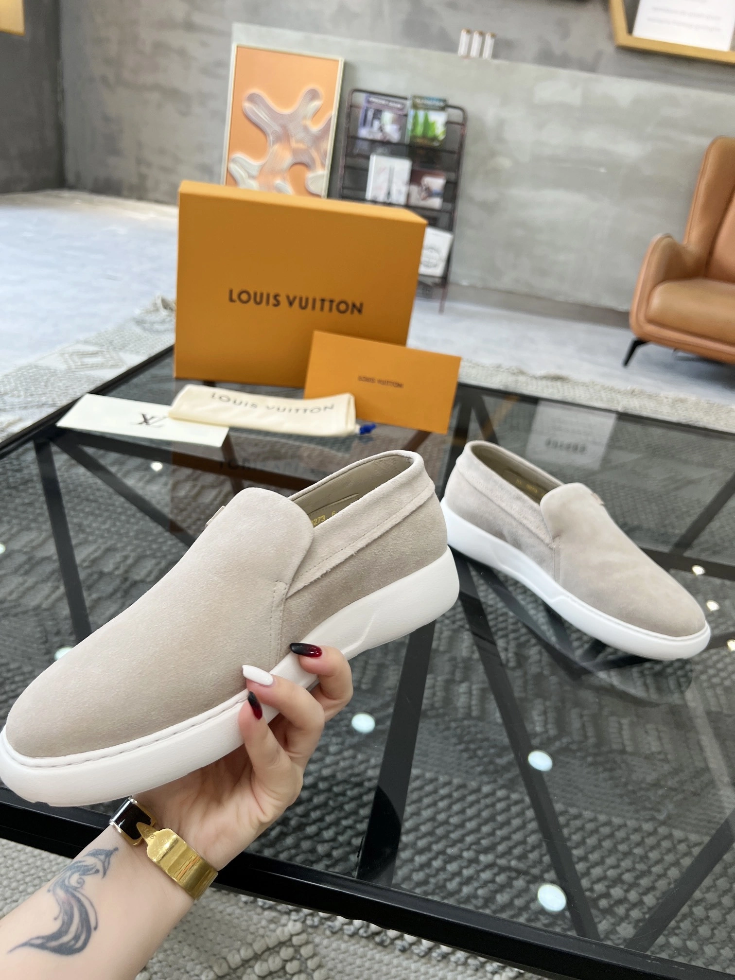 OOBB-- 8V 1ACF9K cowhide item:D-X313H2419