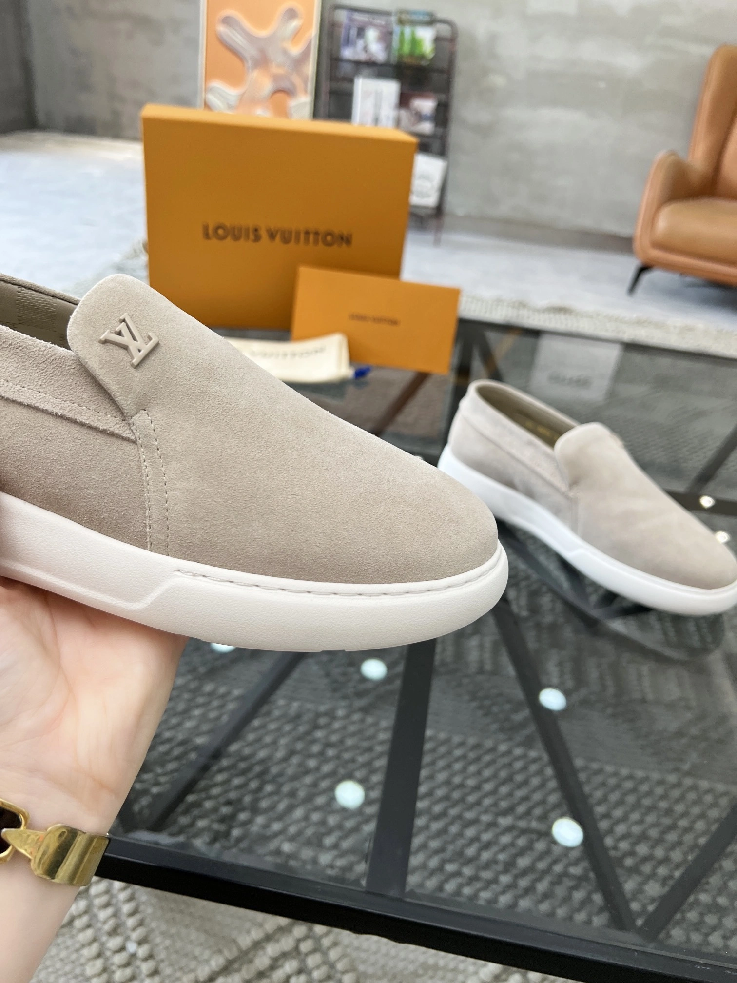 OOBB-- 8V 1ACF9K cowhide item:D-X313H2419