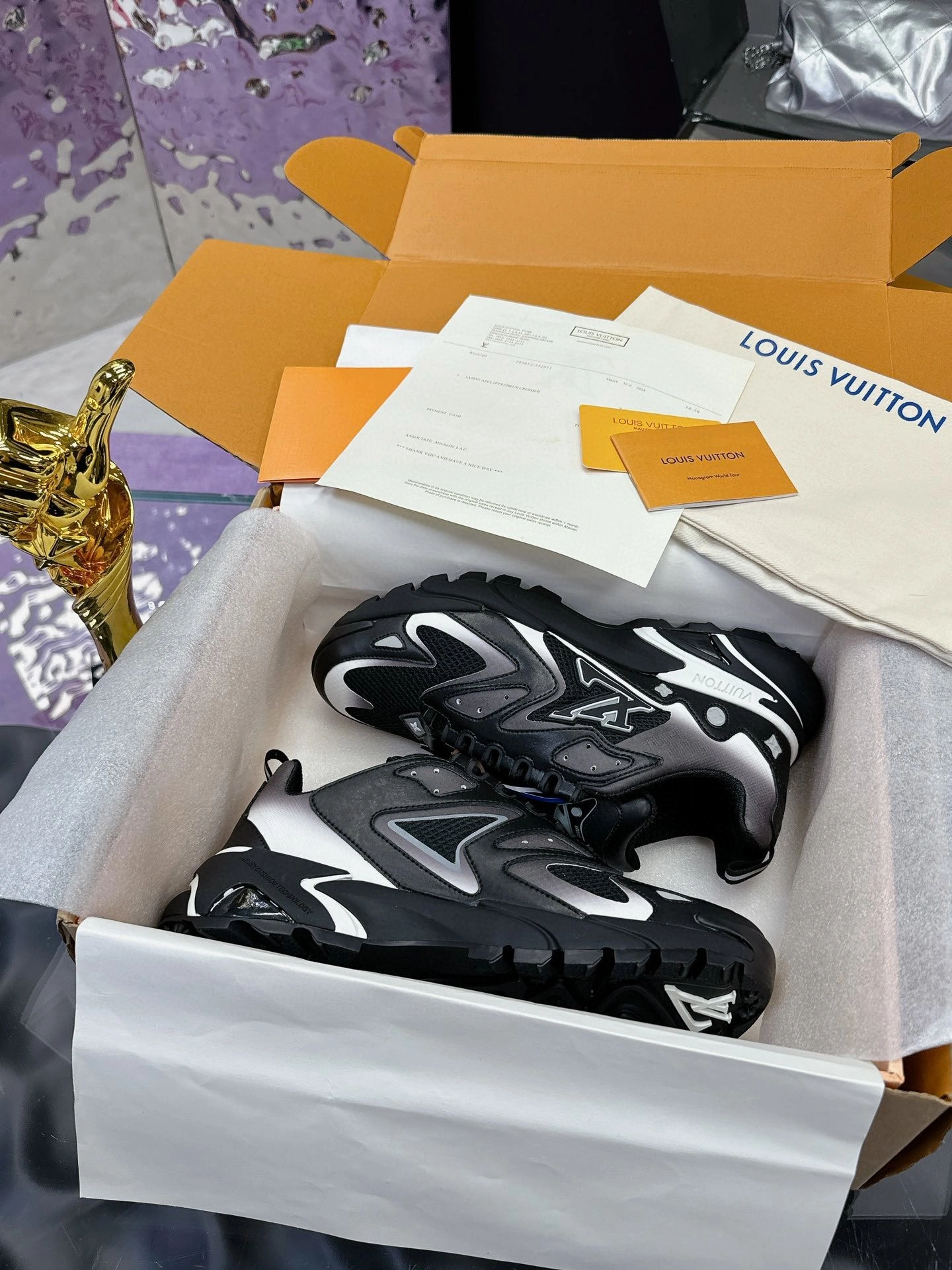 OOBB-- 8V 1ACG81 Cowhide item:D-X000H0788T