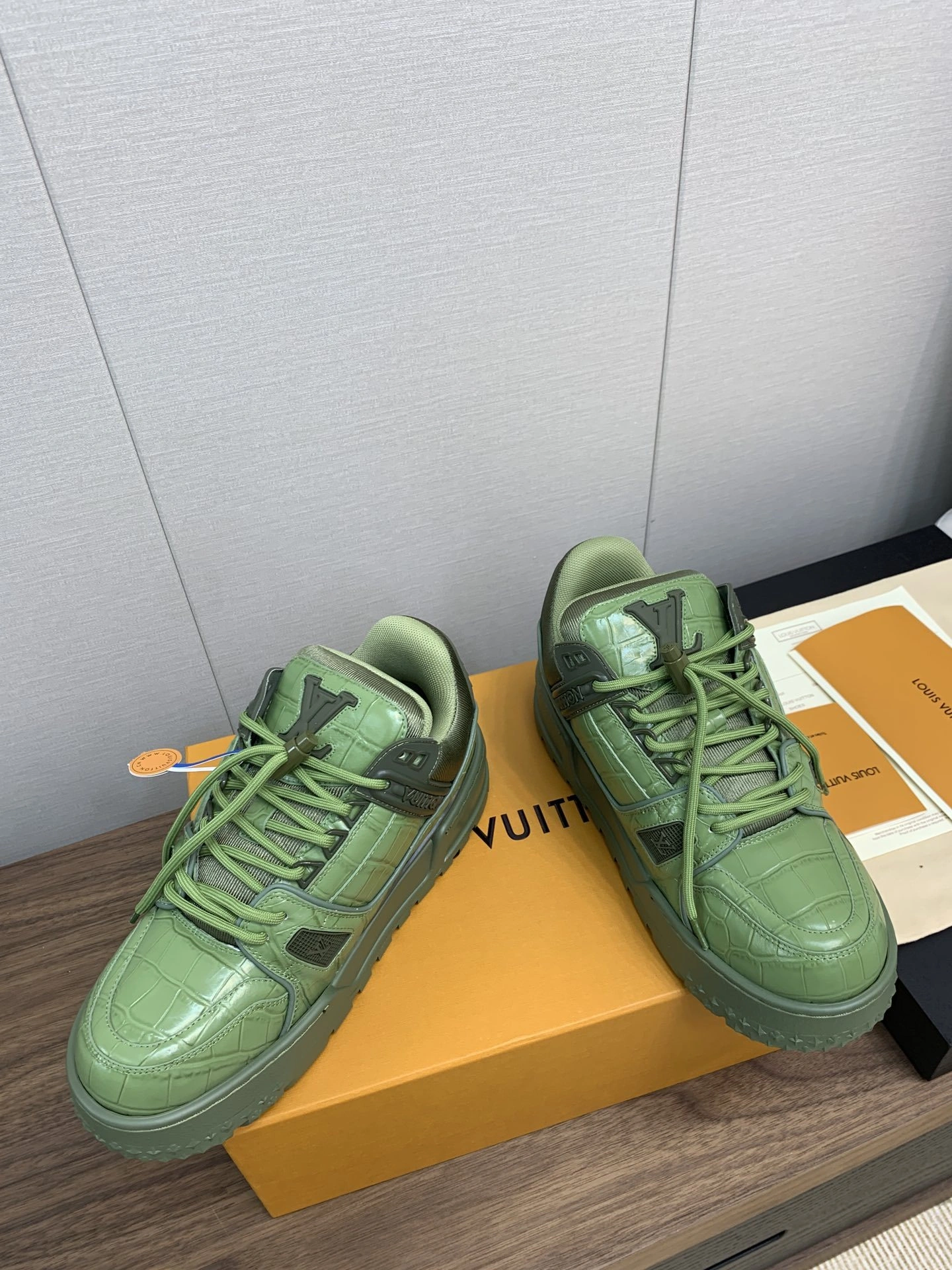 OOBB-- 8V 1ACN1Z Trainer item:D-X158F1105S