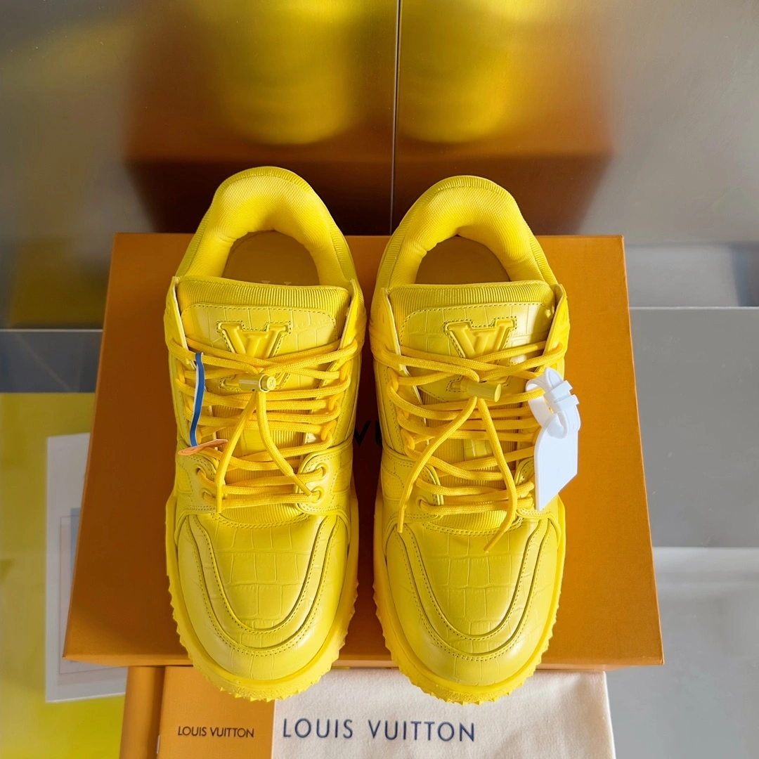OOBB-- 8V 1ACNLP 1ACN2E Thick soles： 4CM Trainer cowhide item:D-X000H0105