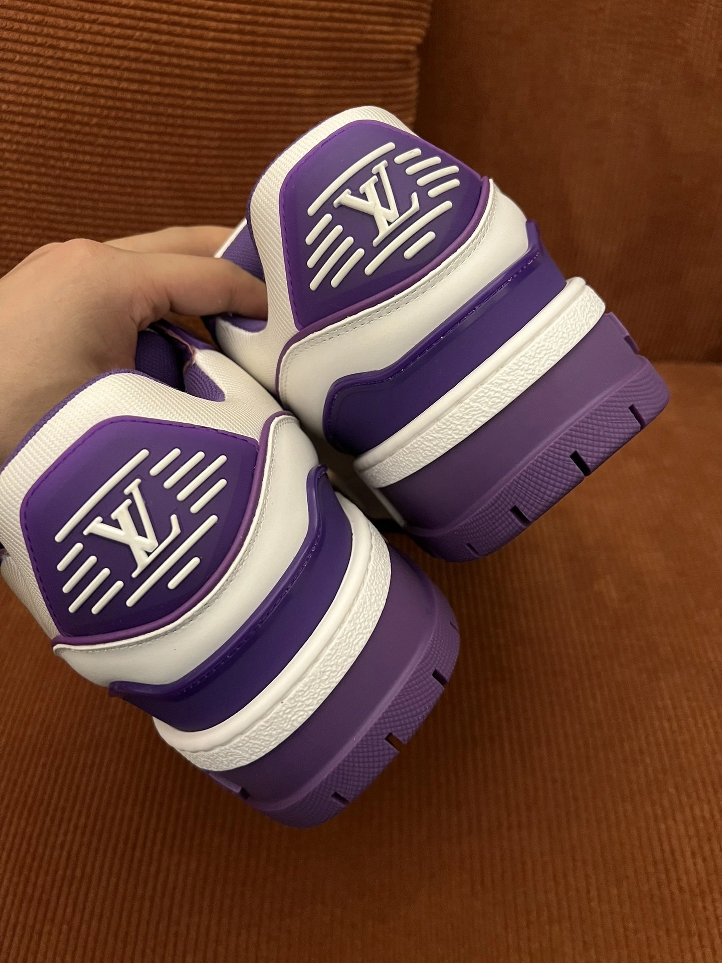 OOBB-- 8V 1ACPQ0 Trainer Maxi cowhide Thick soles：4CM item:D-X000H0146