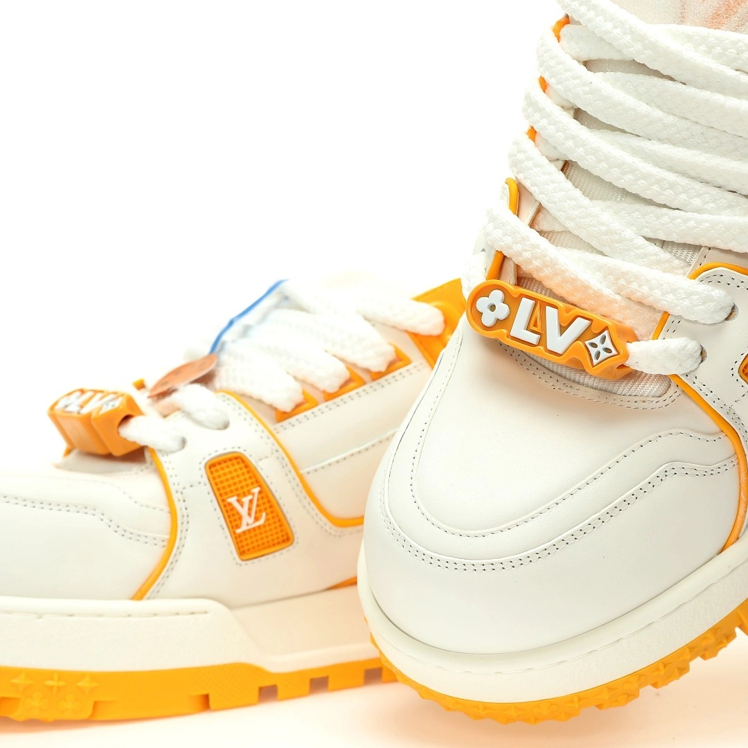 OOBB-- 8V 1ACPQJ cowhide item:D-X167E3179S